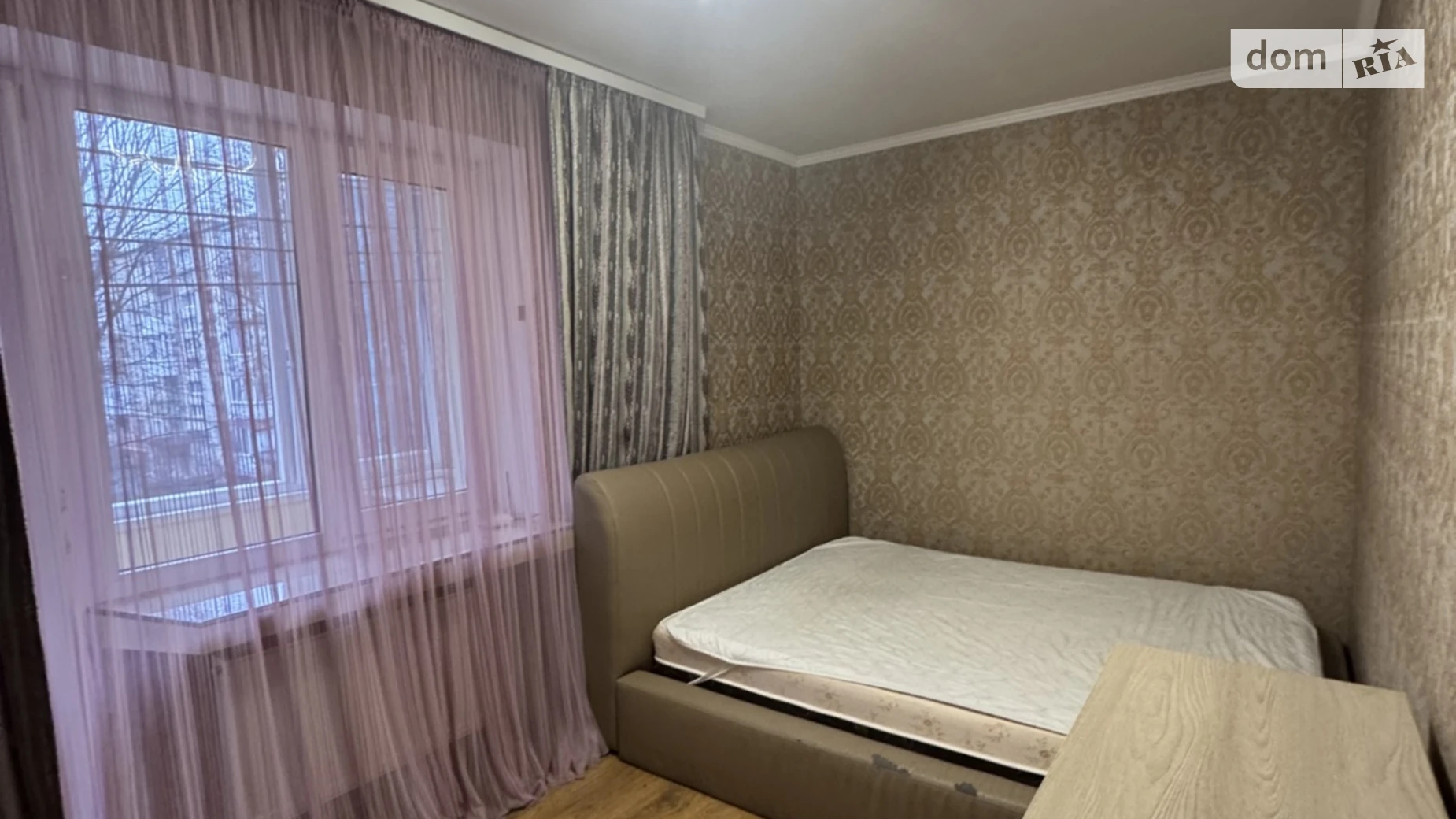 Продається 3-кімнатна квартира 52 кв. м у Рівному, просп. Генерала Безручка - фото 4