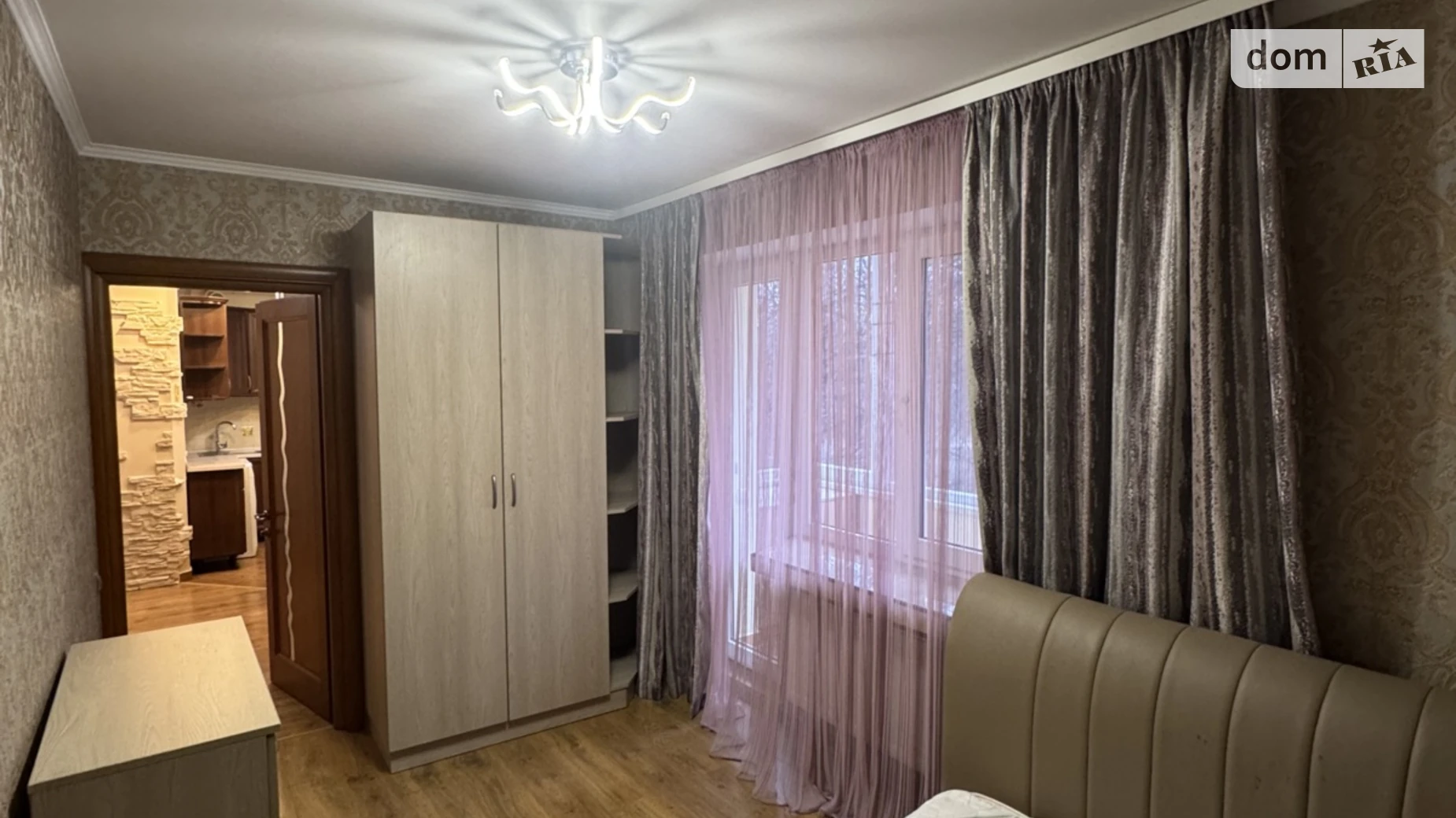 Продається 3-кімнатна квартира 52 кв. м у Рівному, просп. Генерала Безручка - фото 5