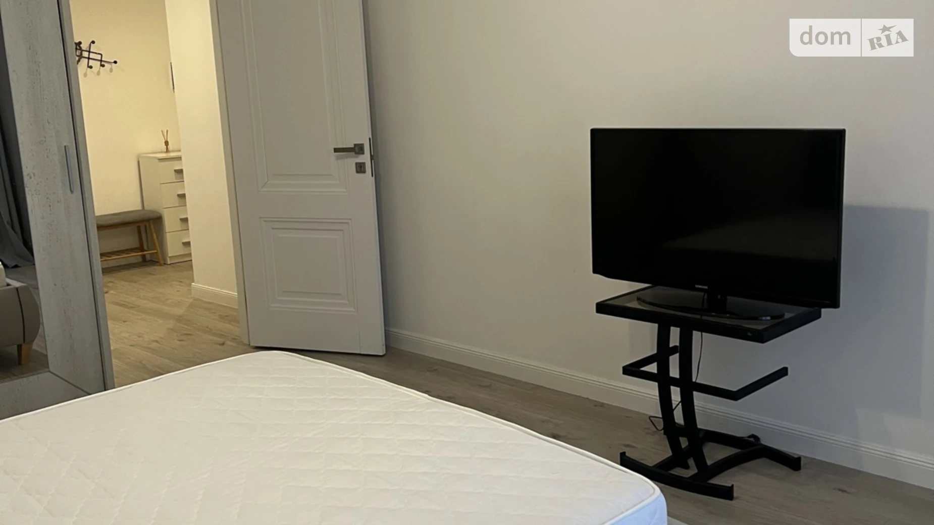 Сдается в аренду 1-комнатная квартира 45 кв. м в Львове, ул. Стрыйская, 45 - фото 3