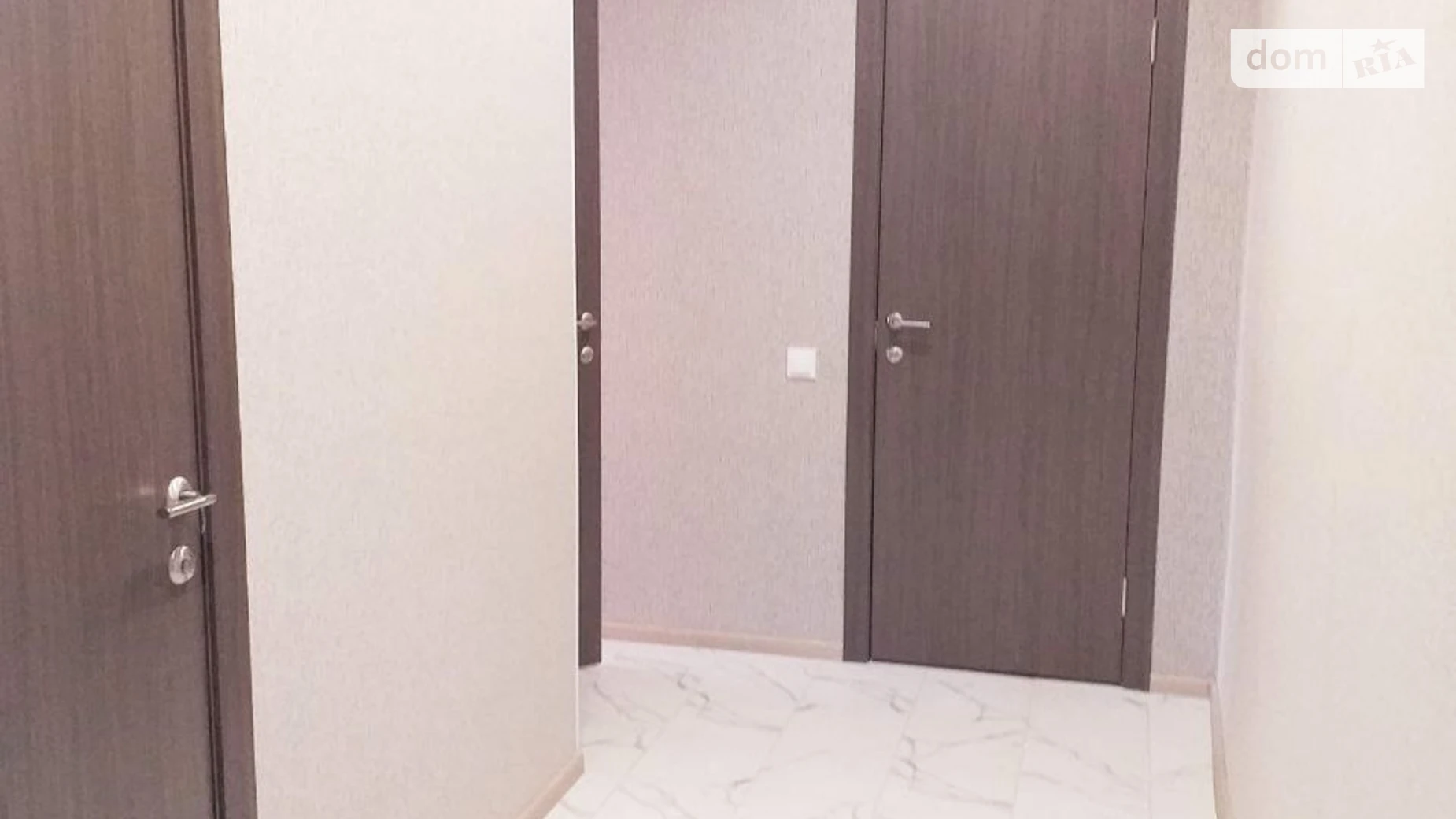 Сдается в аренду 1-комнатная квартира 45 кв. м в Зарванцах, цена: 14000 грн - фото 3