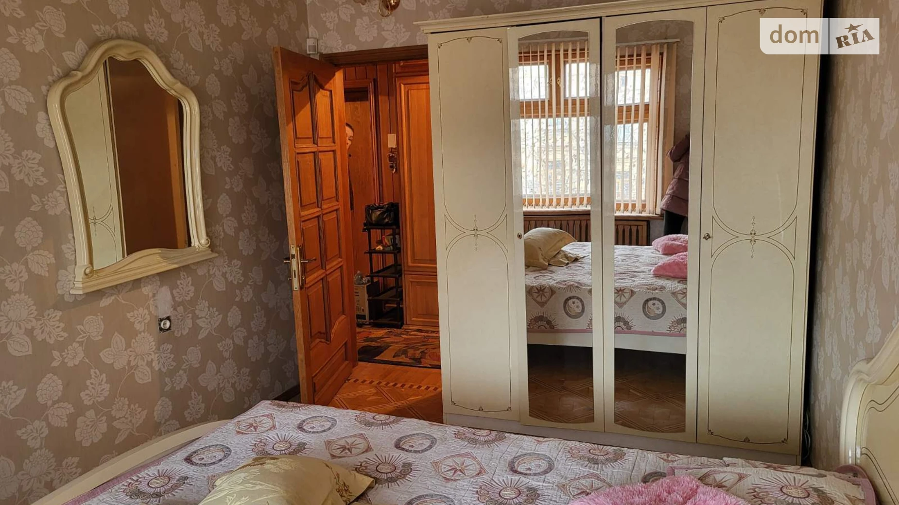 Продается 3-комнатная квартира 82 кв. м в Одессе, ул. Вадима Корженка(Осипова) - фото 2