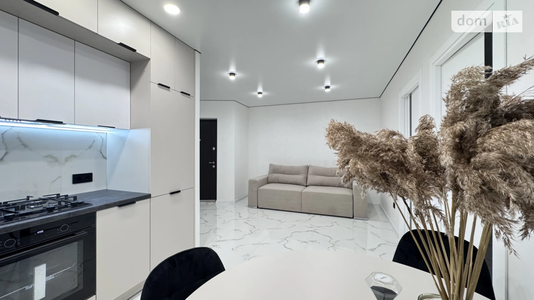 2-комнатная квартира 64 кв. м в Тернополе, ул. Киевская - фото 4