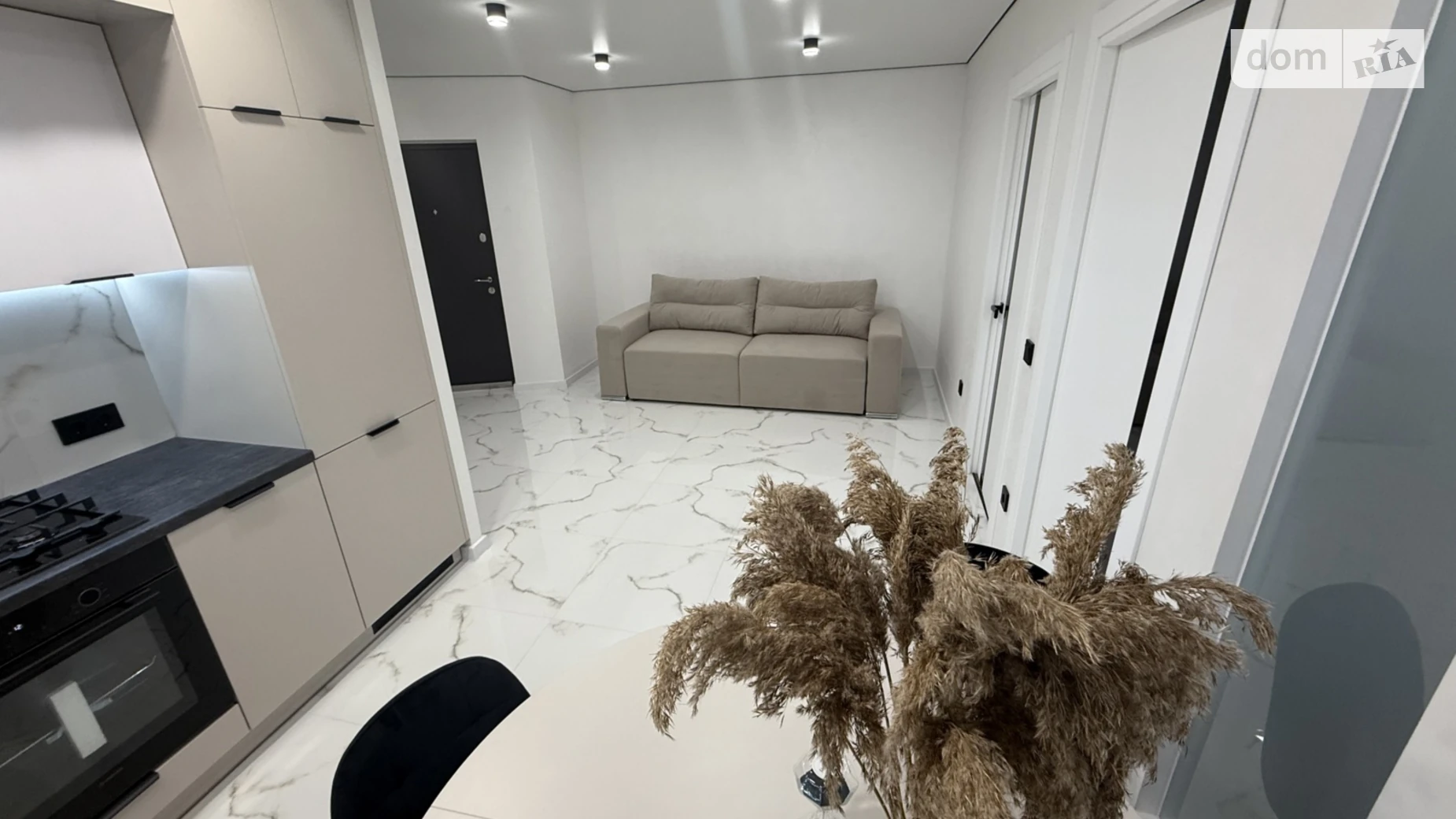 2-кімнатна квартира 65 кв. м у Тернополі, цена: 79500 $ - фото 3