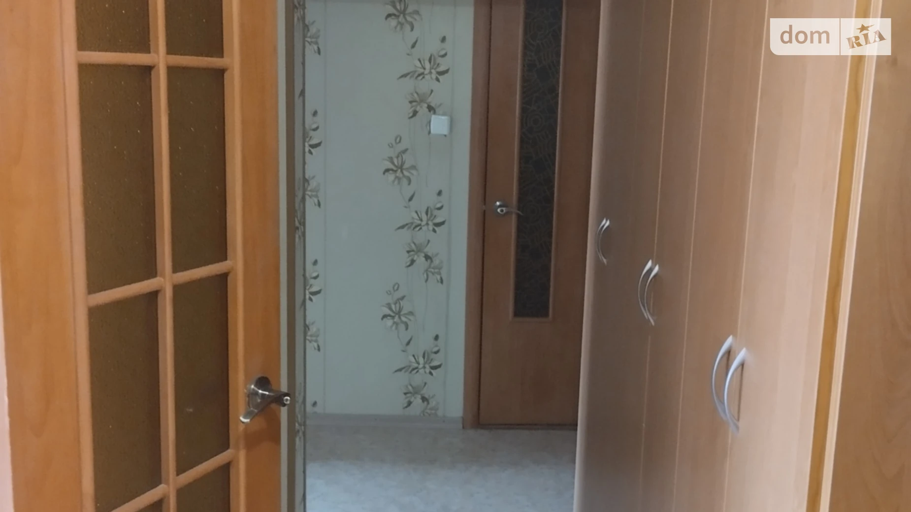 Сдается в аренду 3-комнатная квартира 65 кв. м в Краматорске, ул. Школьная, 10 - фото 3