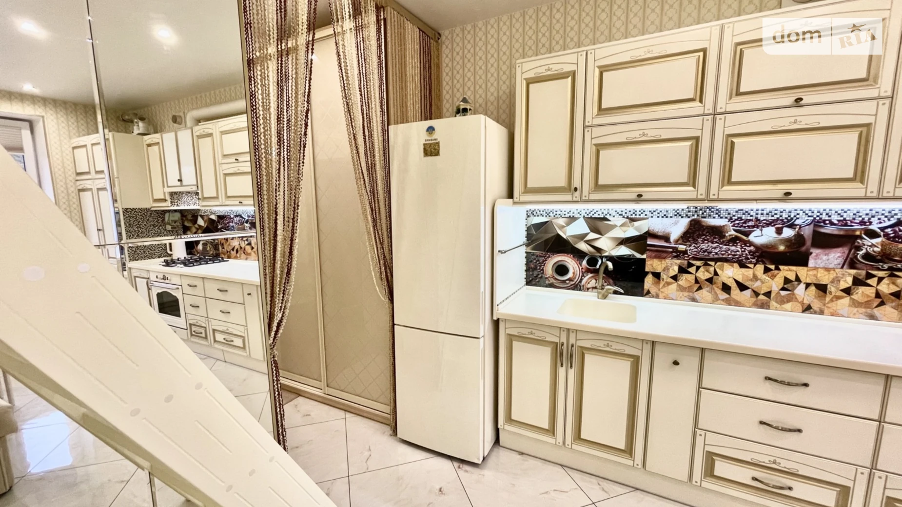 Продається 2-кімнатна квартира 43.2 кв. м у Зазим'ї, вул. Придорожна, 7А - фото 3