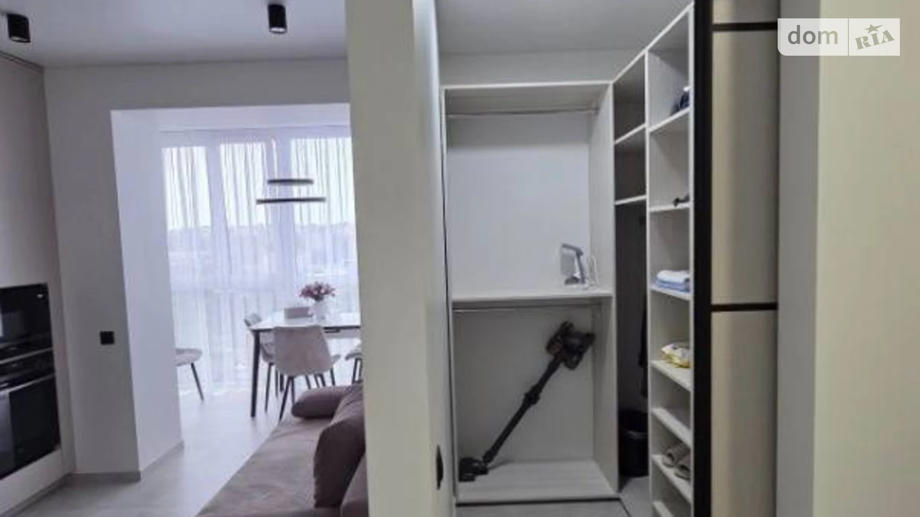 2-комнатная квартира 49 кв. м в Луцке, ул. Привокзальная - фото 3