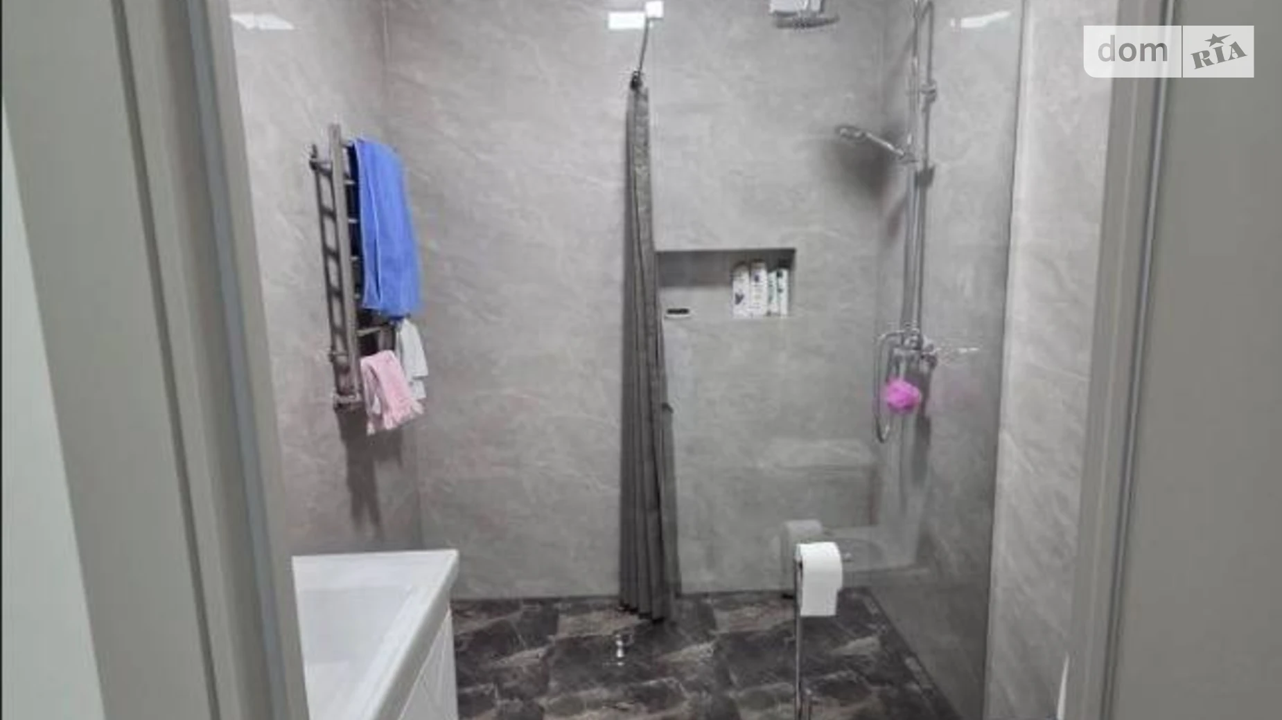 2-комнатная квартира 49 кв. м в Луцке, ул. Привокзальная - фото 4