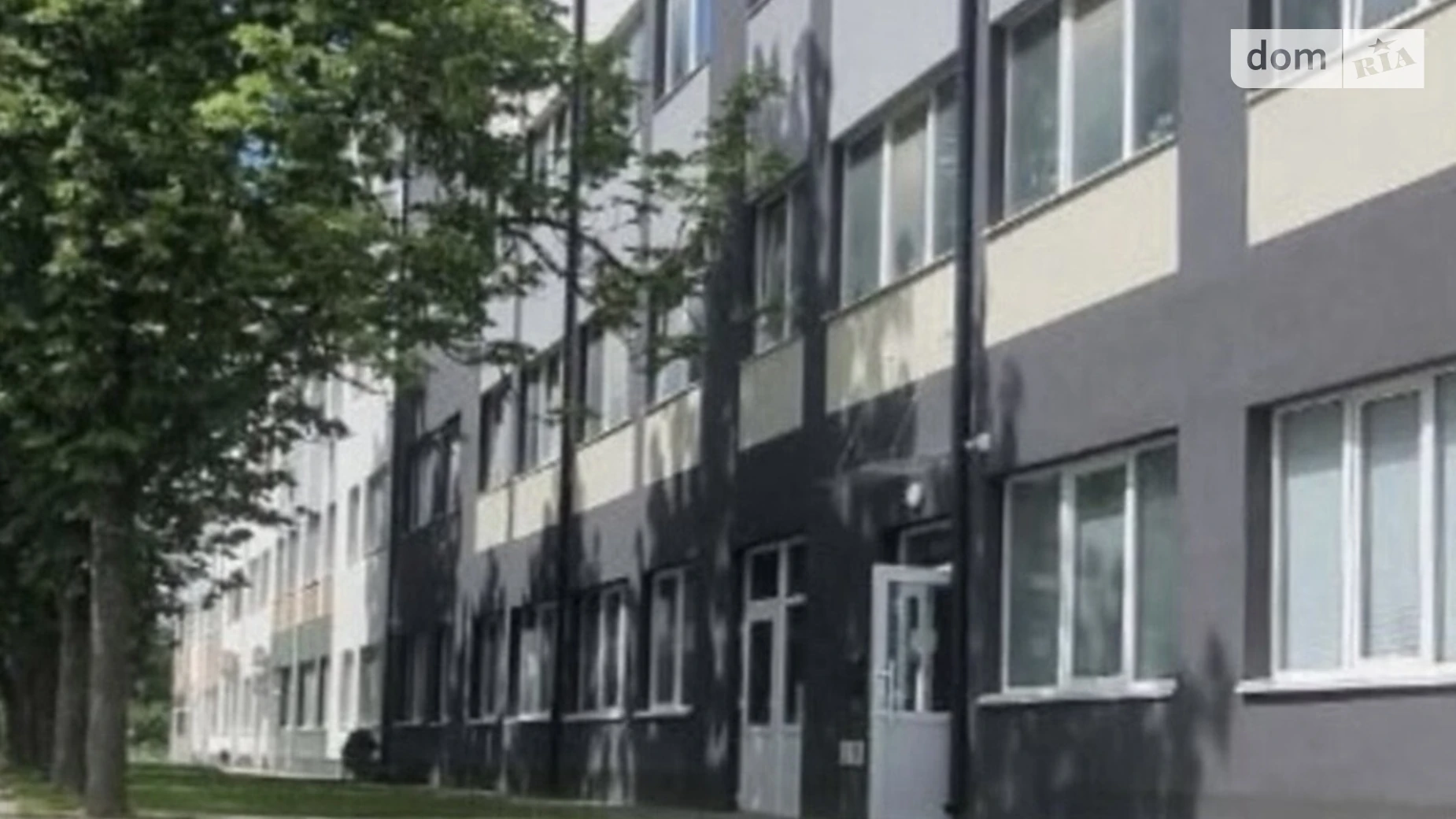 Продается 2-комнатная квартира 33.2 кв. м в Ужгороде, ул. Сергея Мартина(Парижской Коммуны), 4Б - фото 2