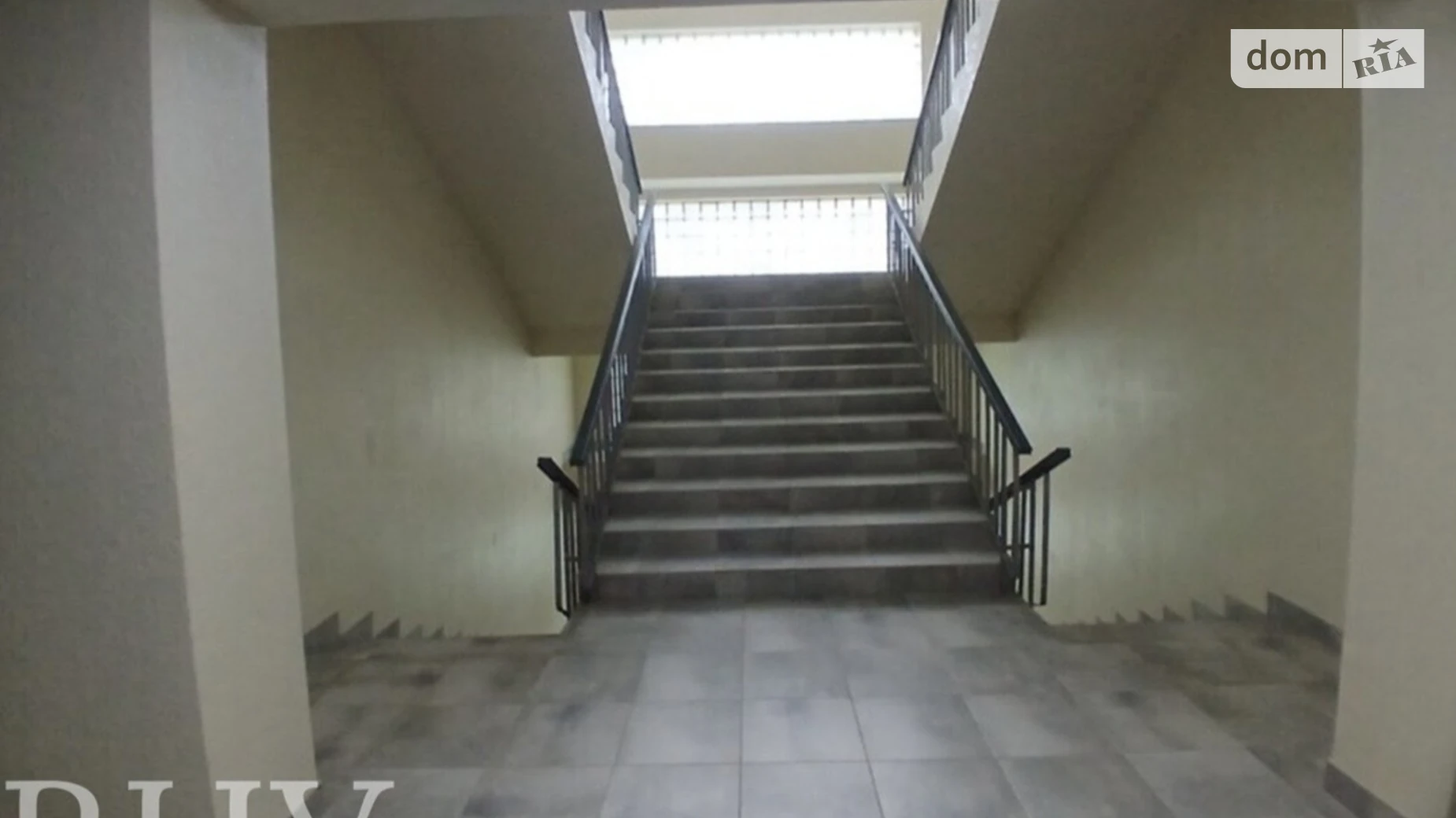 Продается 2-комнатная квартира 33.2 кв. м в Ужгороде, ул. Сергея Мартина(Парижской Коммуны), 4Б - фото 4