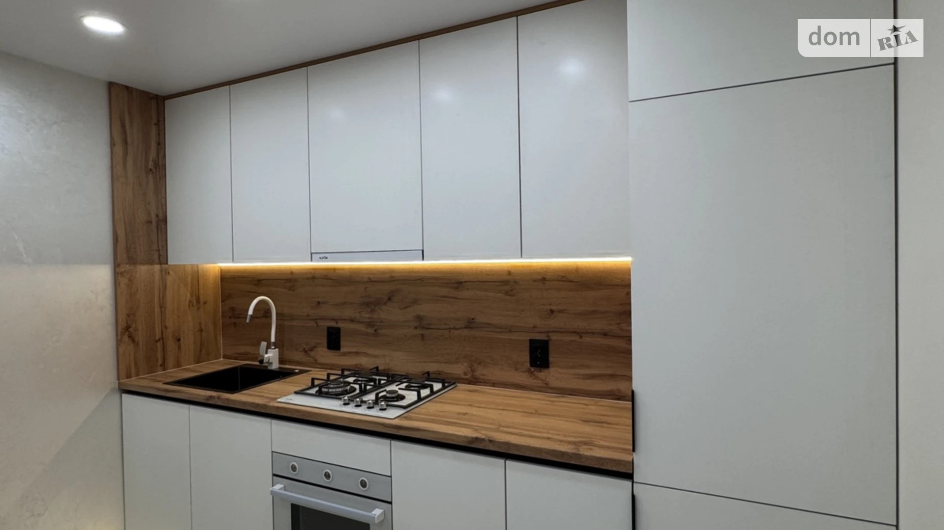 3-комнатная квартира 80 кв. м в Тернополе, цена: 89900 $ - фото 2