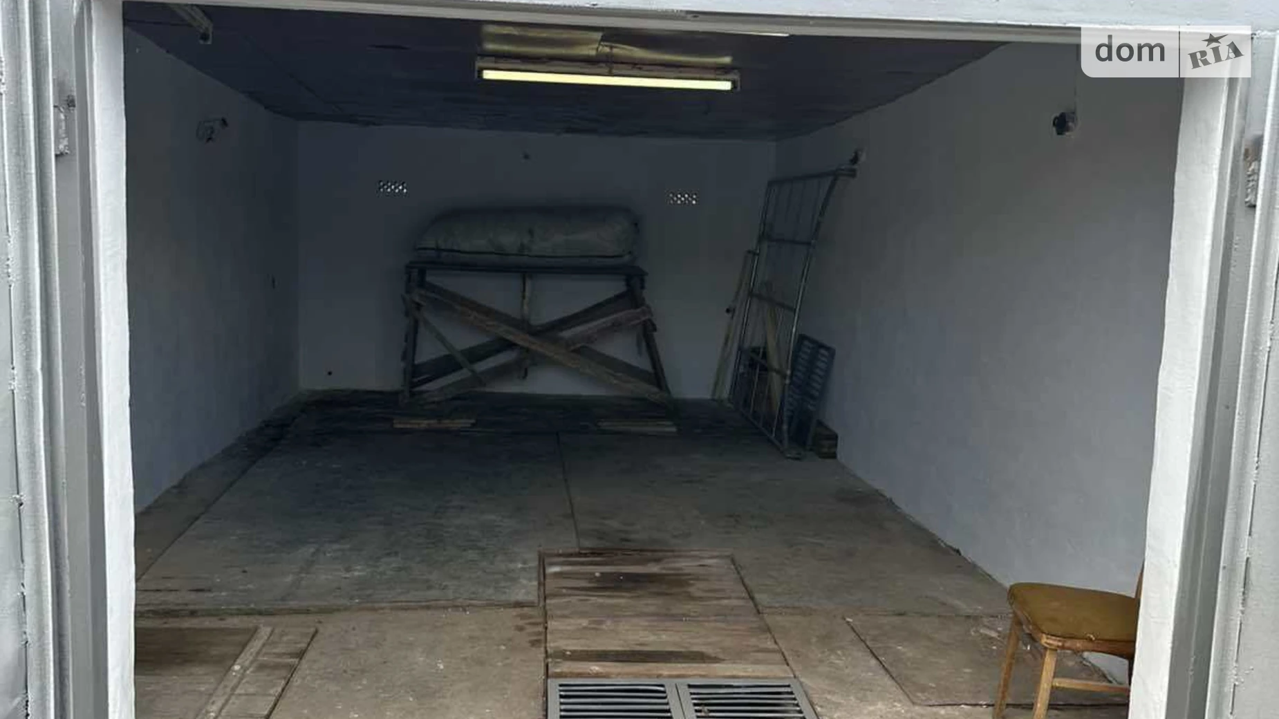 Сдается в аренду место в гаражном кооперативе под легковое авто на 24 кв. м, цена: 2500 грн - фото 2