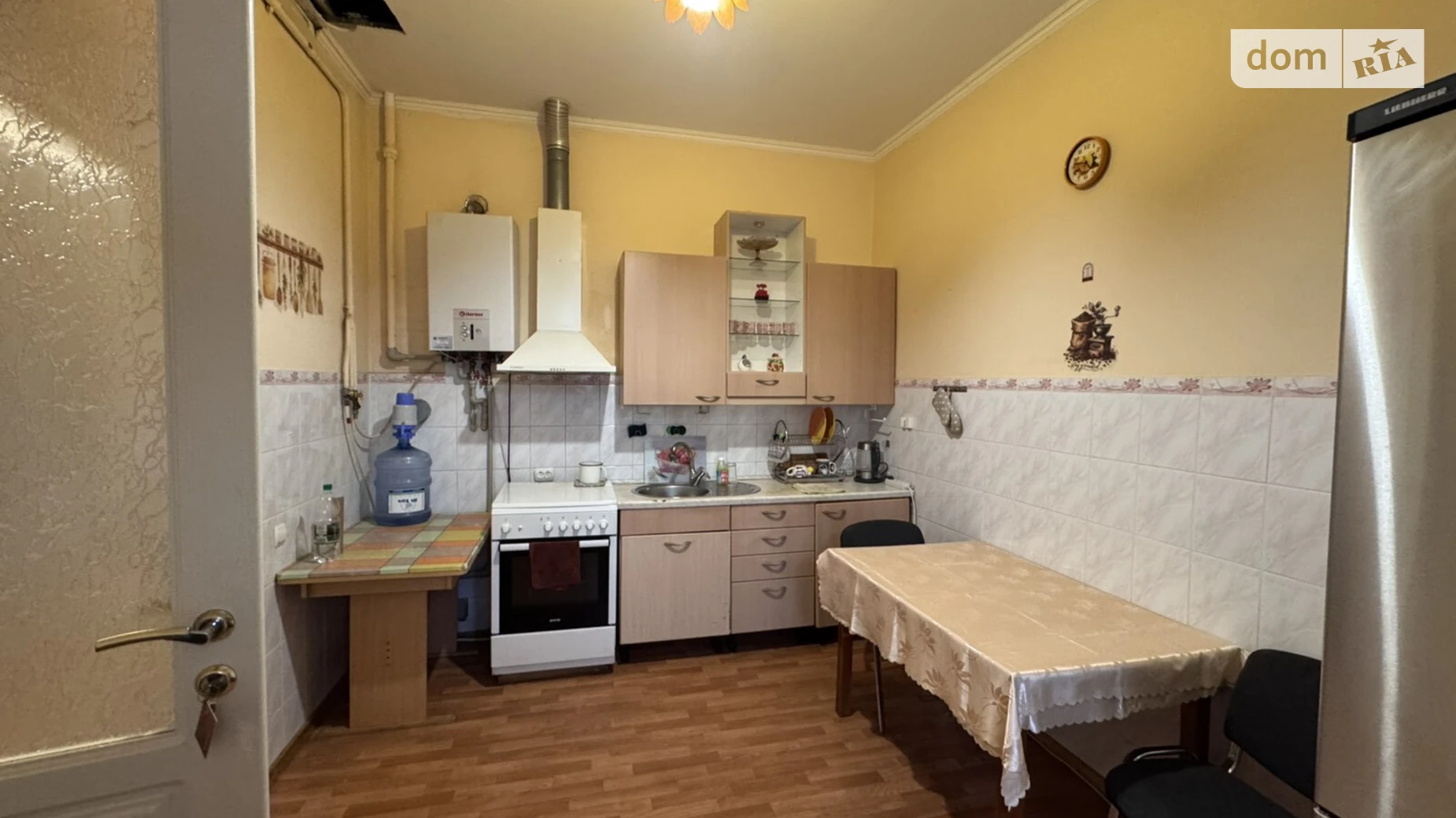 Продається 4-кімнатна квартира 110 кв. м у Чернівцях, вул. Толстого Льва, 6 - фото 2