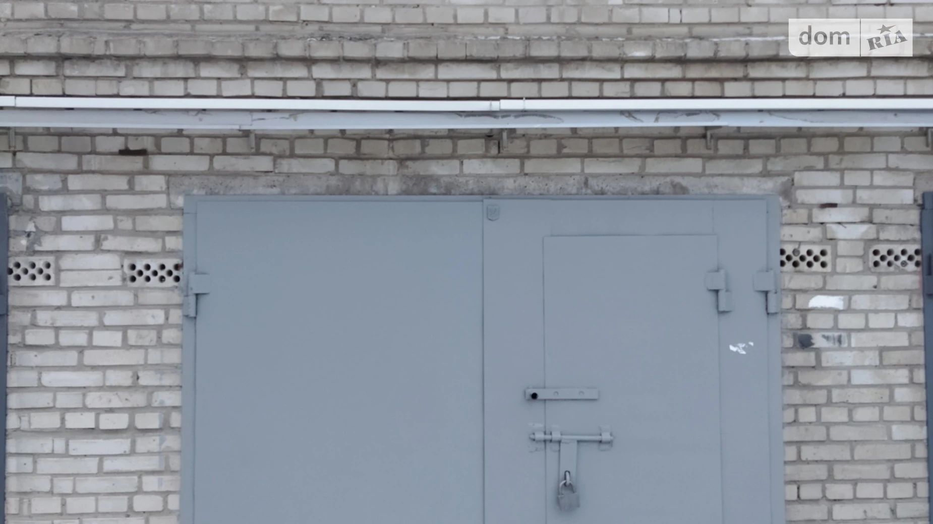 Продается отдельно стоящий гараж под легковое авто на 23.6 кв. м, цена: 20000 $ - фото 3