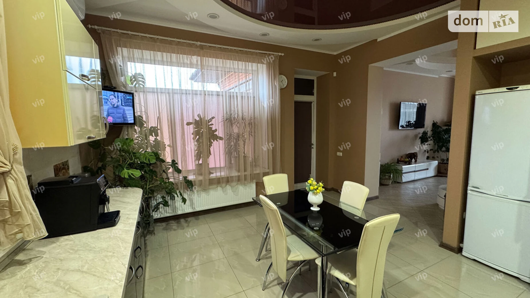 Продается дом на 2 этажа 210 кв. м с баней/сауной, цена: 460000 $ - фото 4