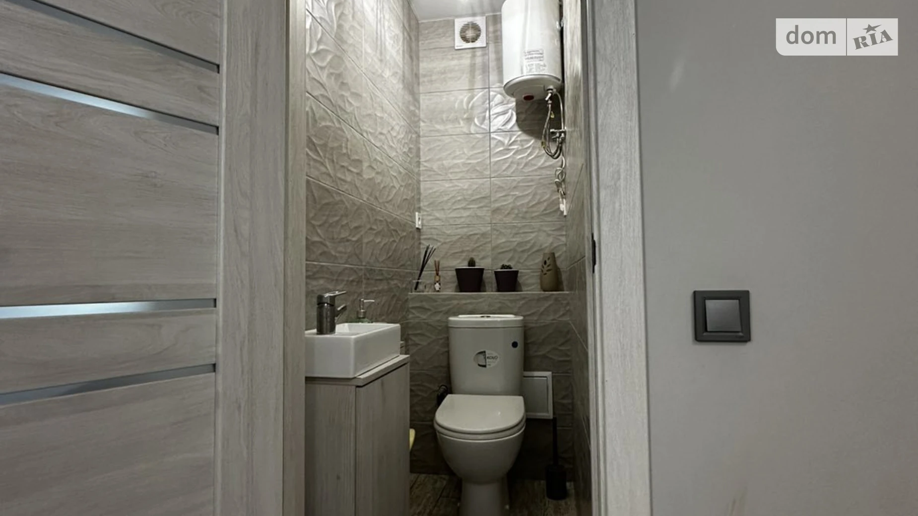 3-кімнатна квартира 68 кв. м у Луцьку, просп. Грушевського Президента, 1 - фото 3