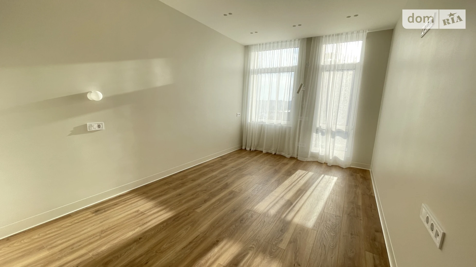 3-комнатная квартира 75 кв. м в Тернополе, ул. Торговица(Живова Анатолия), 18А - фото 2