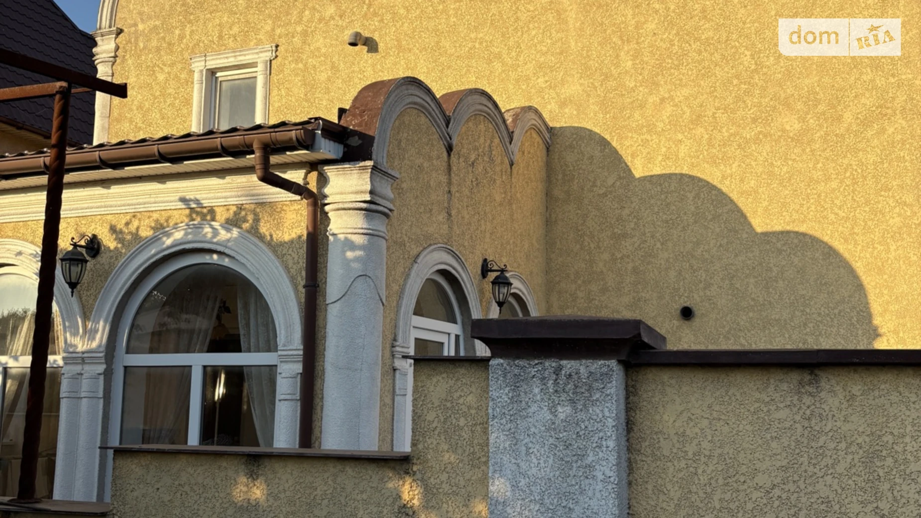 Продається будинок 3 поверховий 230 кв. м з меблями, цена: 105000 $ - фото 4