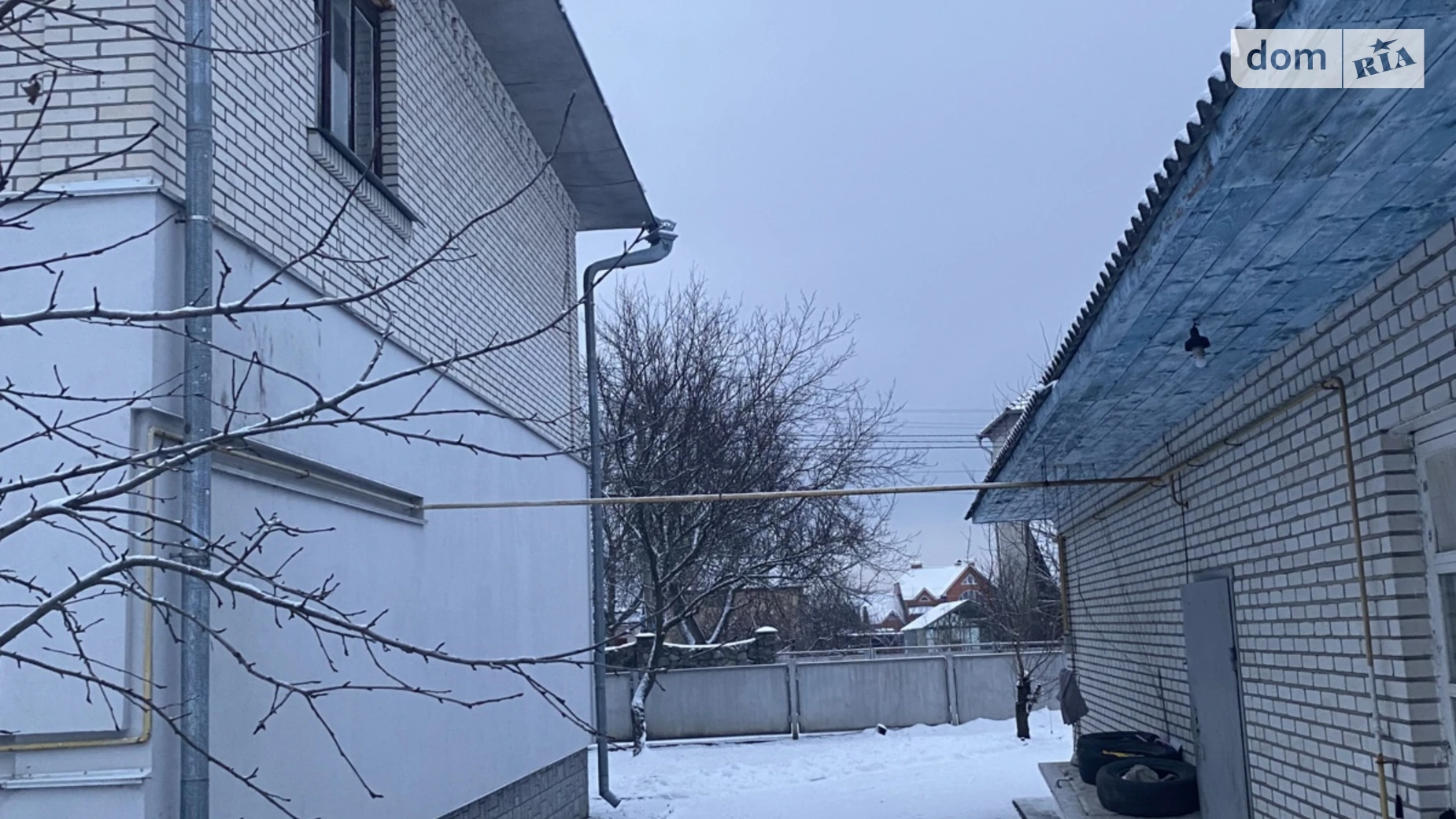 Продается дом на 2 этажа 418 кв. м с верандой, цена: 185000 $ - фото 4