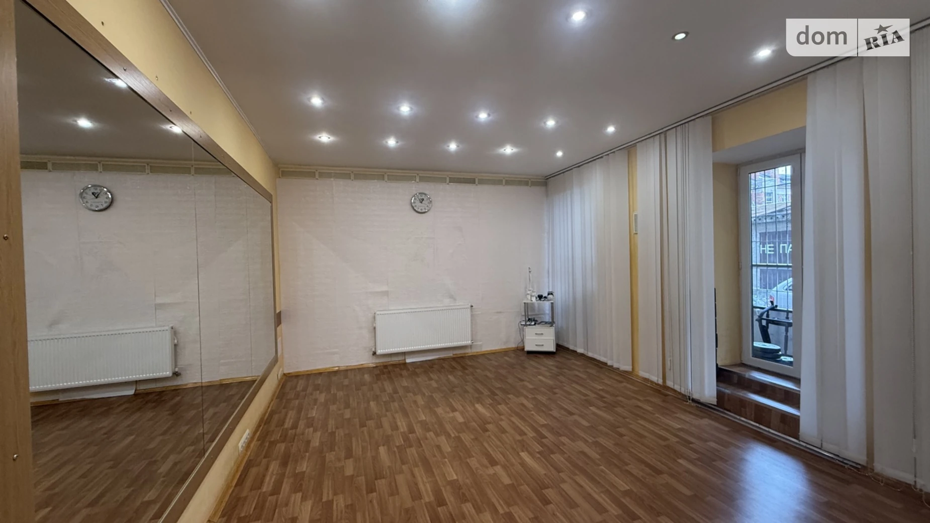 Здається в оренду офіс 65 кв. м в бізнес-центрі, цена: 500 $ - фото 4