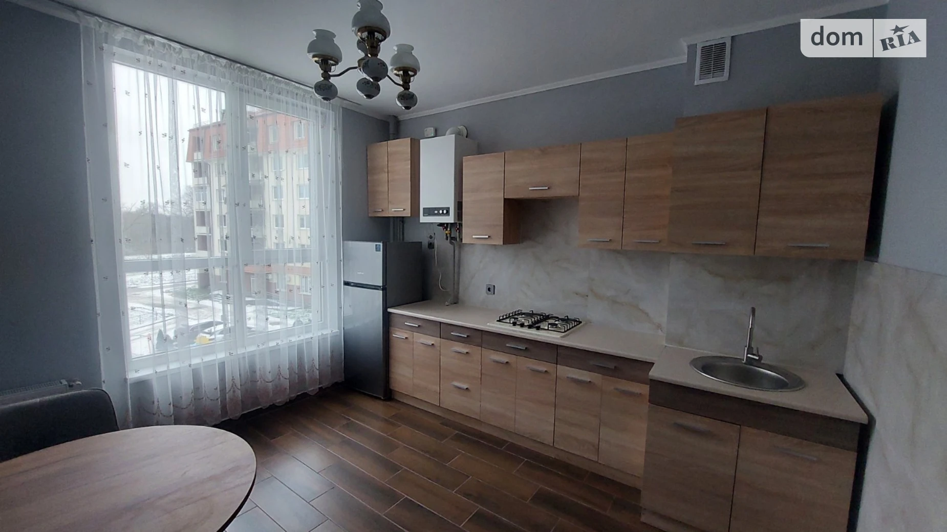 Сдается в аренду 1-комнатная квартира 45.7 кв. м в Ужгороде, цена: 22000 грн - фото 2