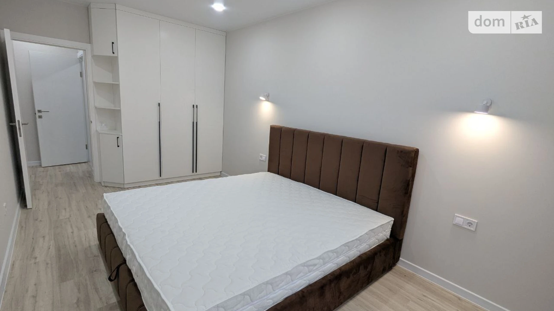 Сдается в аренду 1-комнатная квартира 43 кв. м в Ровно, цена: 15500 грн - фото 2