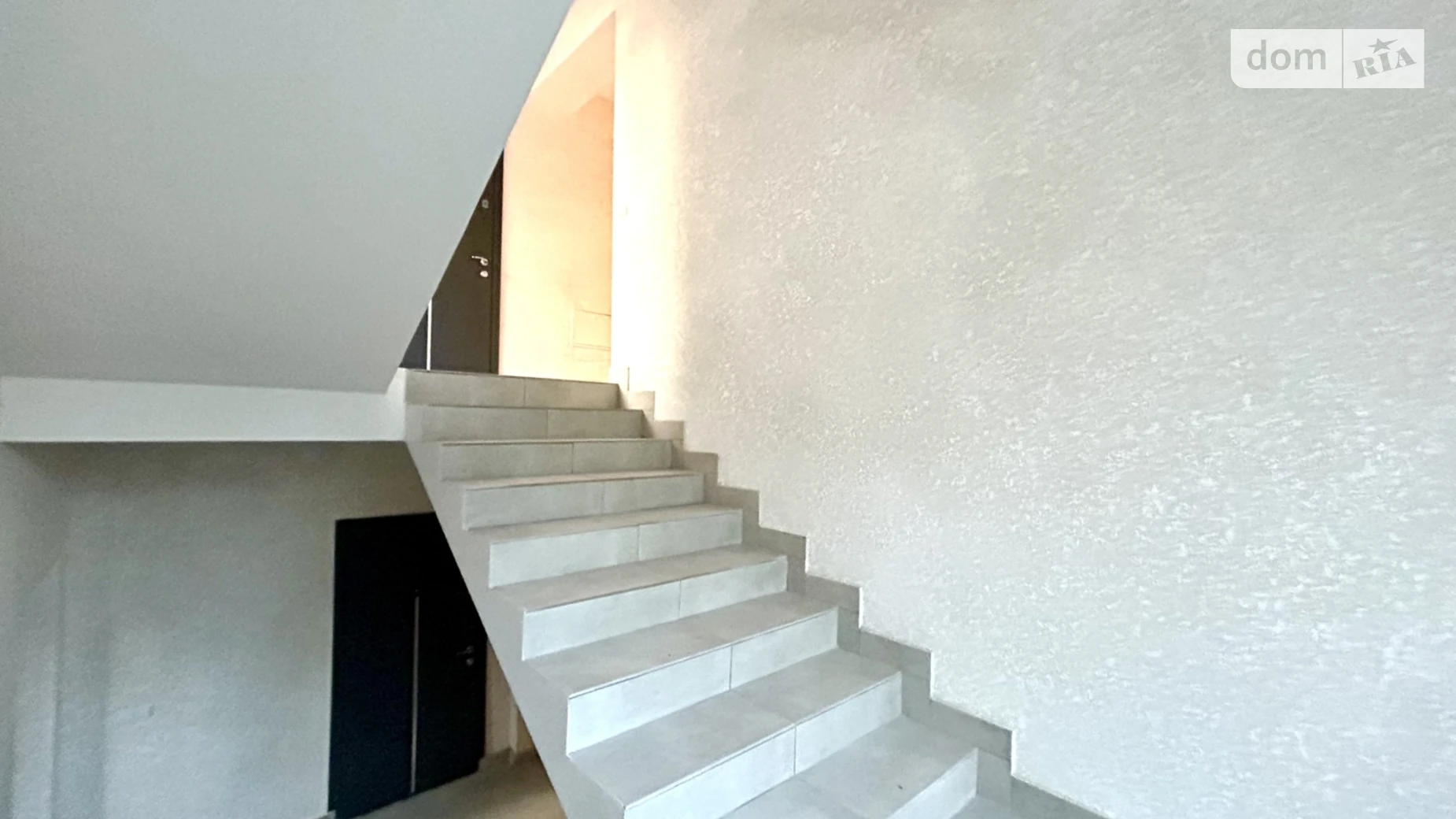 1-кімнатна квартира 51.3 кв. м у Тернополі, вул. Коцюбинського - фото 2