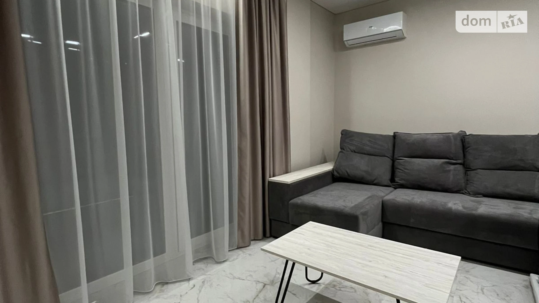 Сдается в аренду 1-комнатная квартира 54 кв. м в Ужгороде, ул. Собранецкая - фото 4