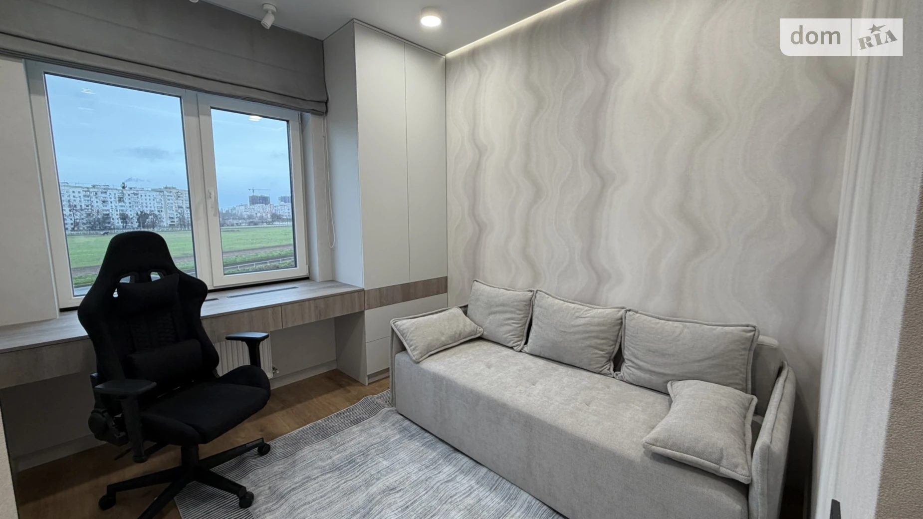 Продається 3-кімнатна квартира 63 кв. м у Одесі, вул. Краснова, 1Б - фото 2