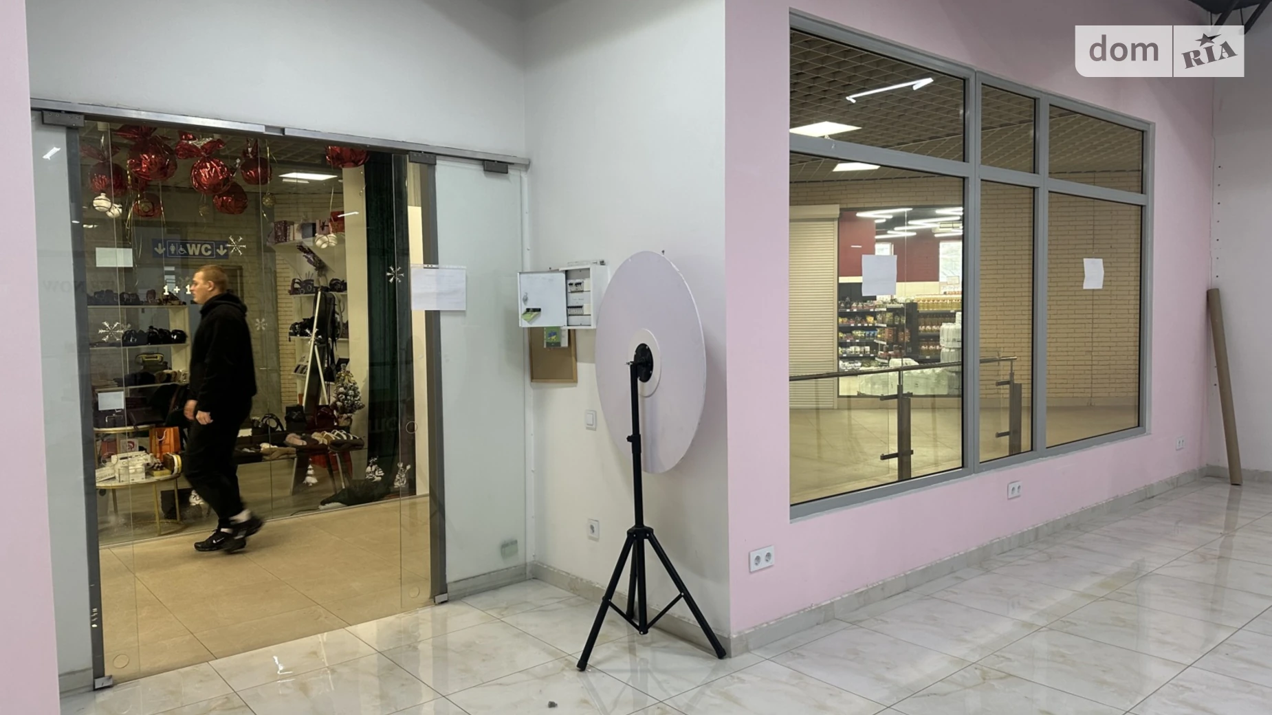 Сдается в аренду помещения свободного назначения 97 кв. м в 4-этажном здании, цена: 350 $ - фото 3