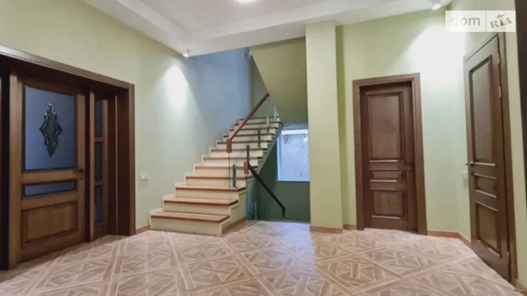 Продается дом на 2 этажа 370 кв. м с верандой, цена: 670000 $ - фото 5