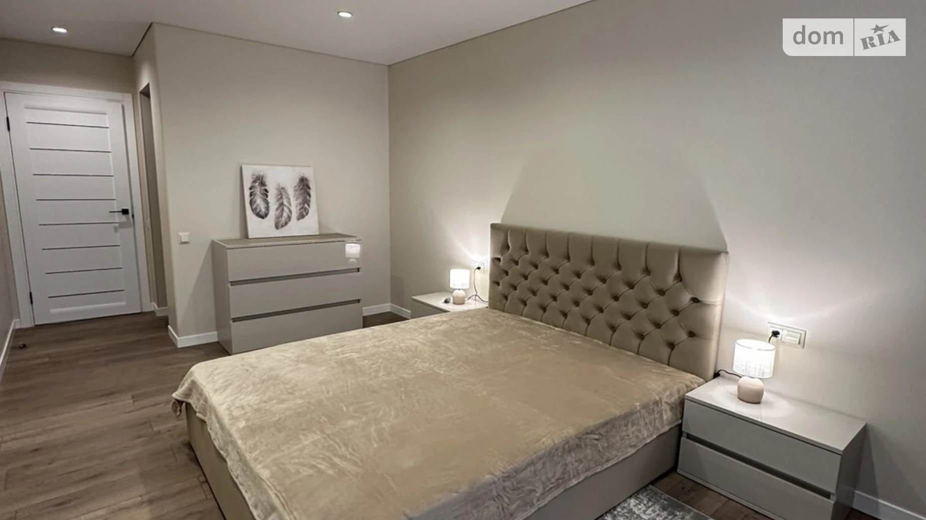 1-комнатная квартира 46 кв. м в Луцке, ул. Орлика Пилипа - фото 5