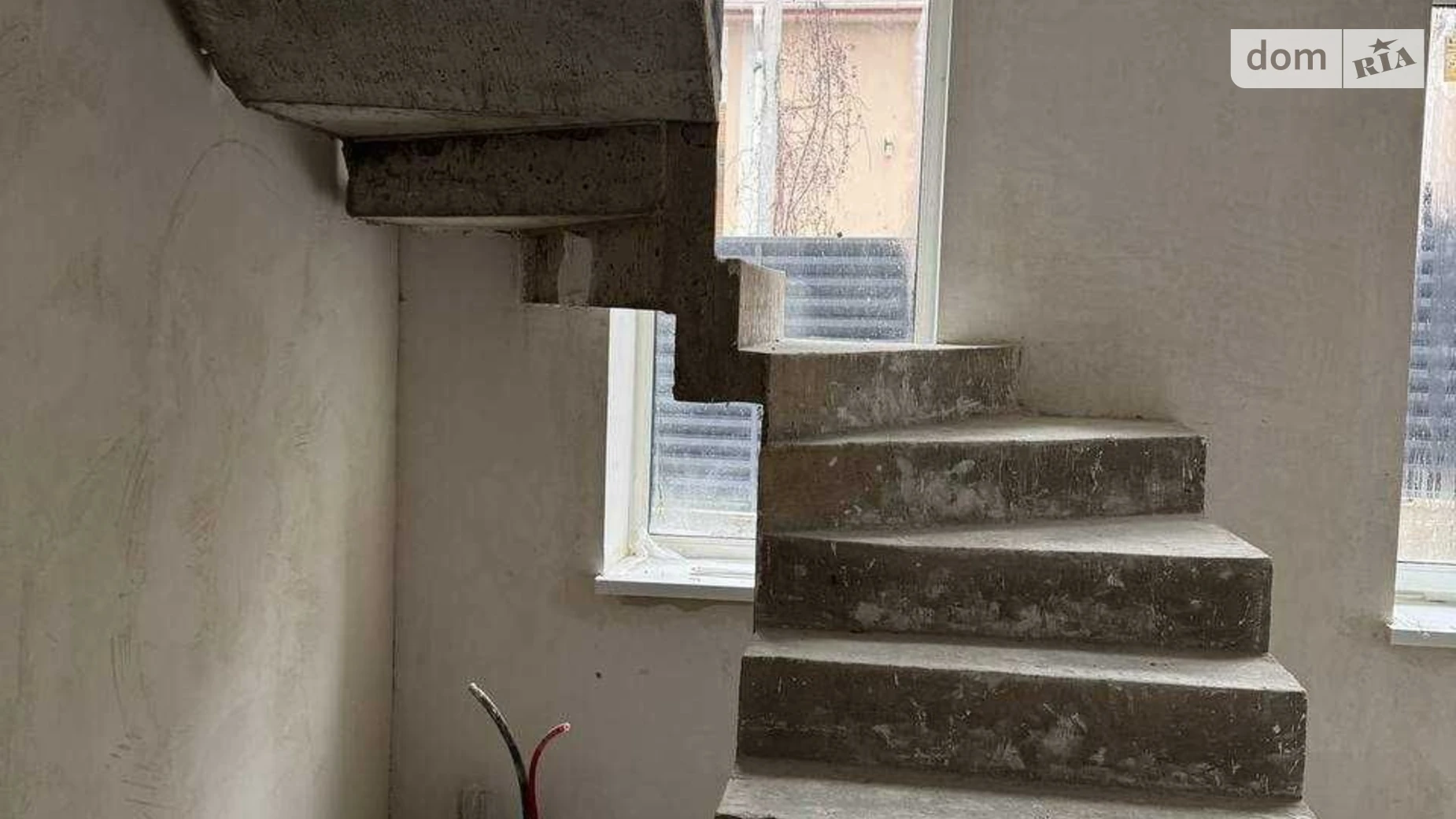 Продается дом на 3 этажа 140 кв. м с беседкой, цена: 105000 $ - фото 5