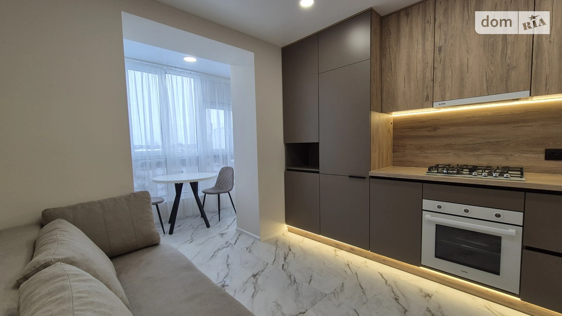 1-комнатная квартира 45 кв. м в Тернополе, ул. Текстильная, 24Е - фото 3