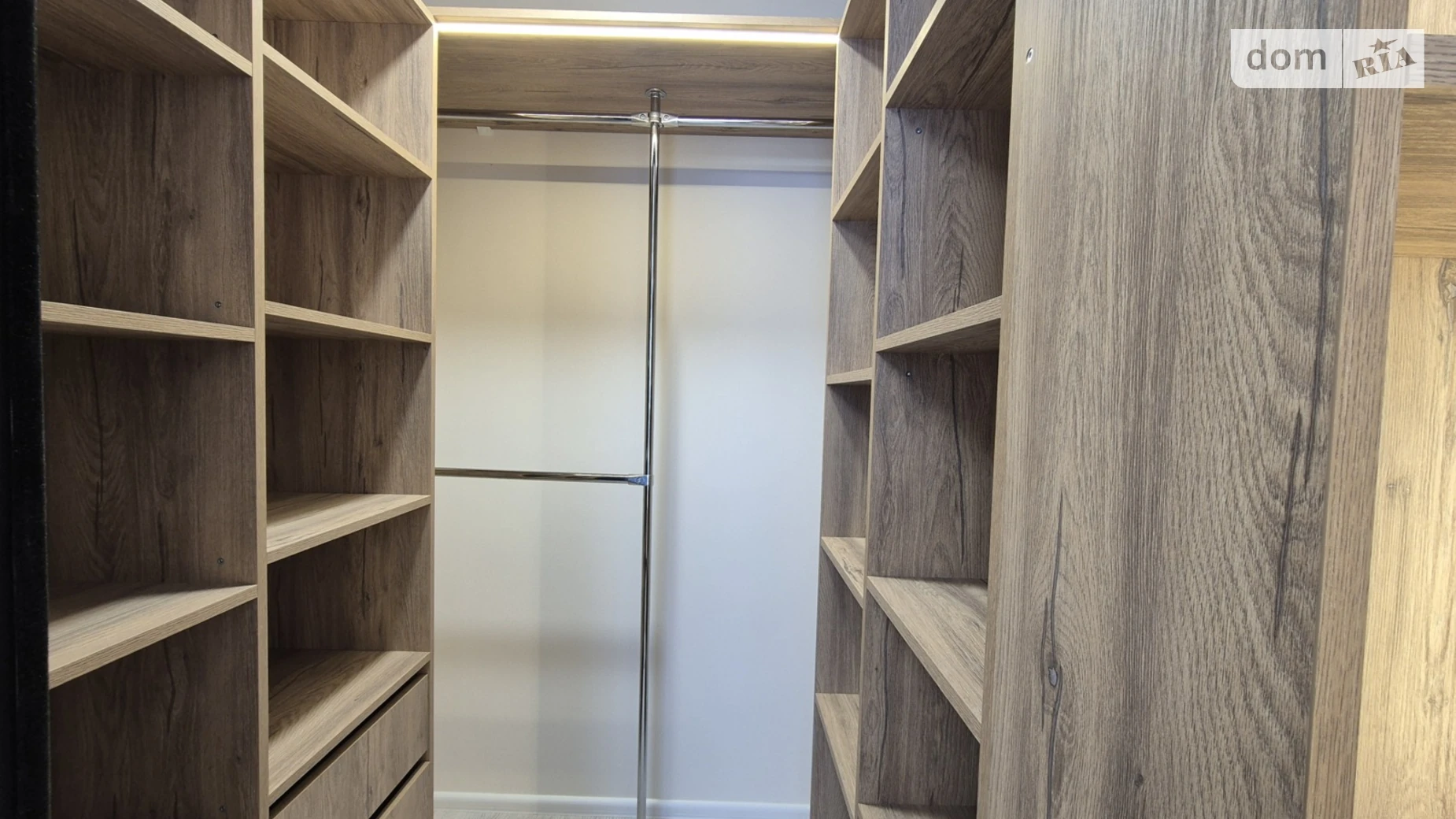 1-комнатная квартира 45 кв. м в Тернополе, ул. Текстильная, 24Е - фото 5