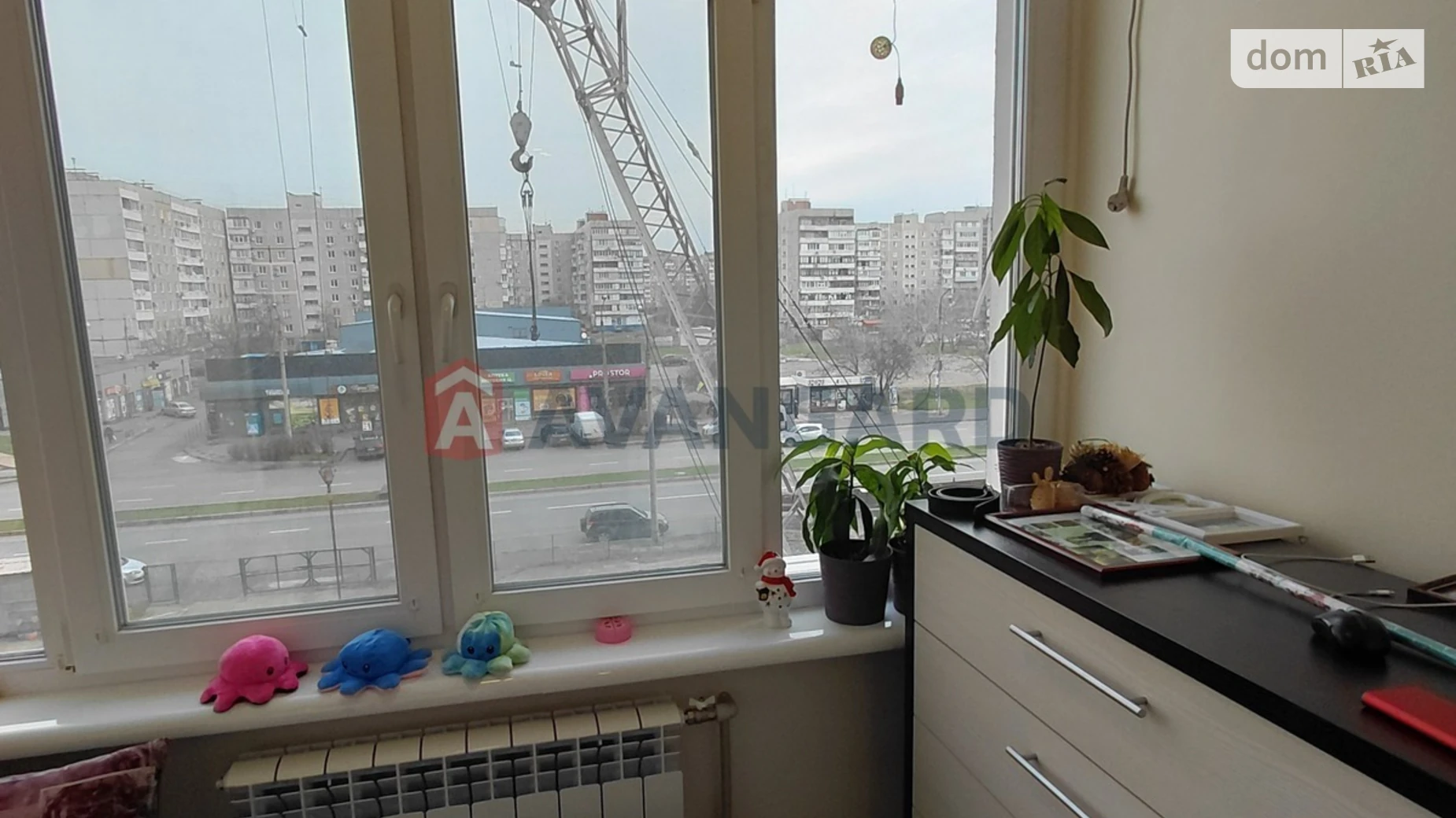 2-комнатная квартира 76 кв. м в Запорожье, ул. Владимира Украинца(Новокузнецкая) - фото 3