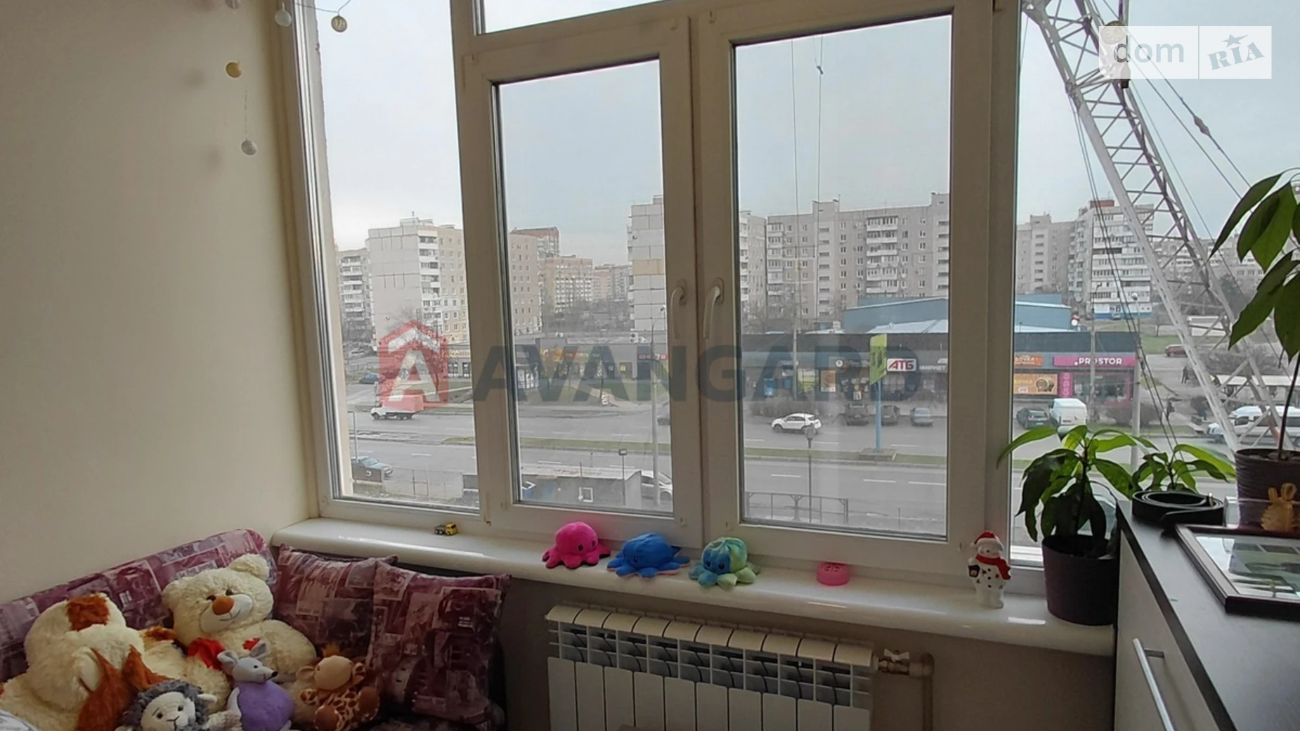 2-комнатная квартира 76 кв. м в Запорожье, ул. Владимира Украинца(Новокузнецкая) - фото 4