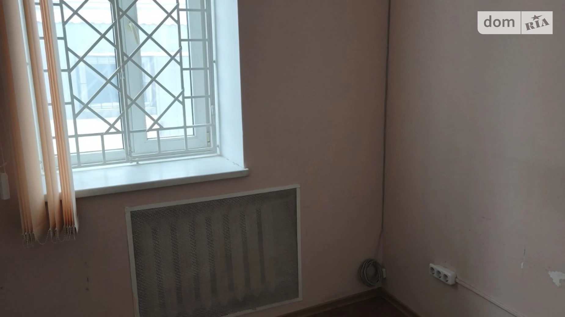 Сдается в аренду помещения свободного назначения 39.7 кв. м в 3-этажном здании, цена: 16000 грн - фото 4