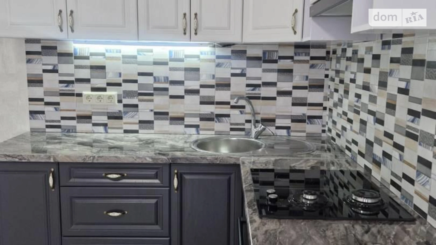 Продается 1-комнатная квартира 46 кв. м в Одессе, ул. Строительная - фото 4