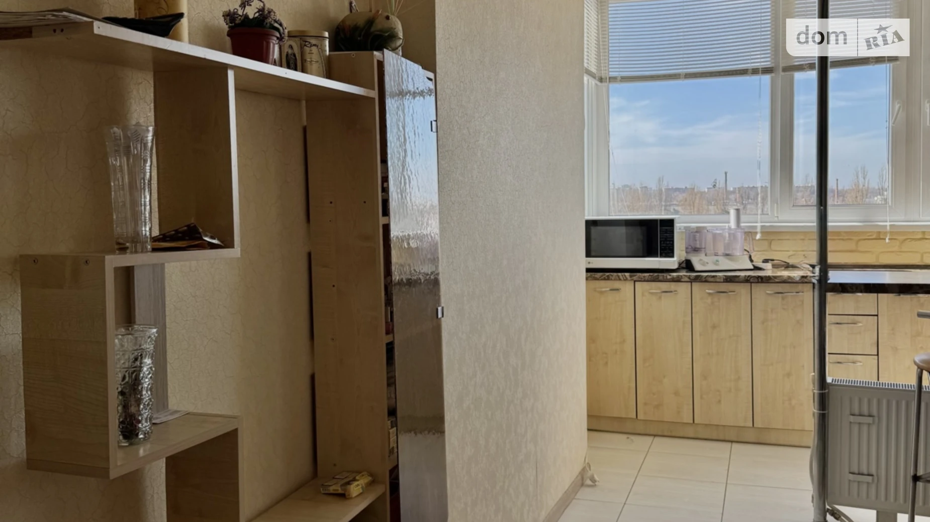 Продается 2-комнатная квартира 47 кв. м в Чернигове, ул. Казацкая, 36 - фото 2