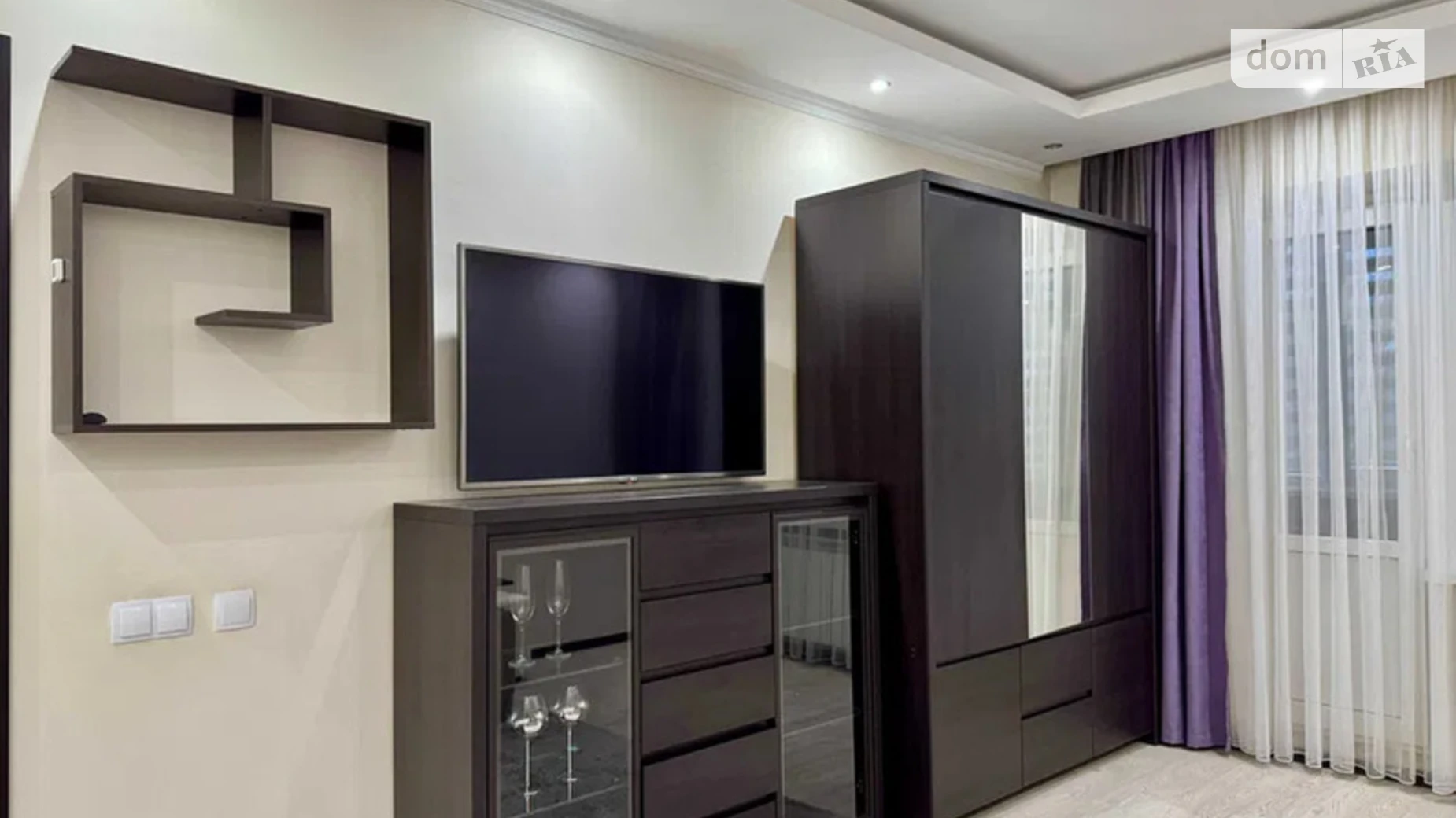 Продається 3-кімнатна квартира 75 кв. м у Києві, вул. Ореста Васкула(Феодори Пушиної), 49 - фото 3