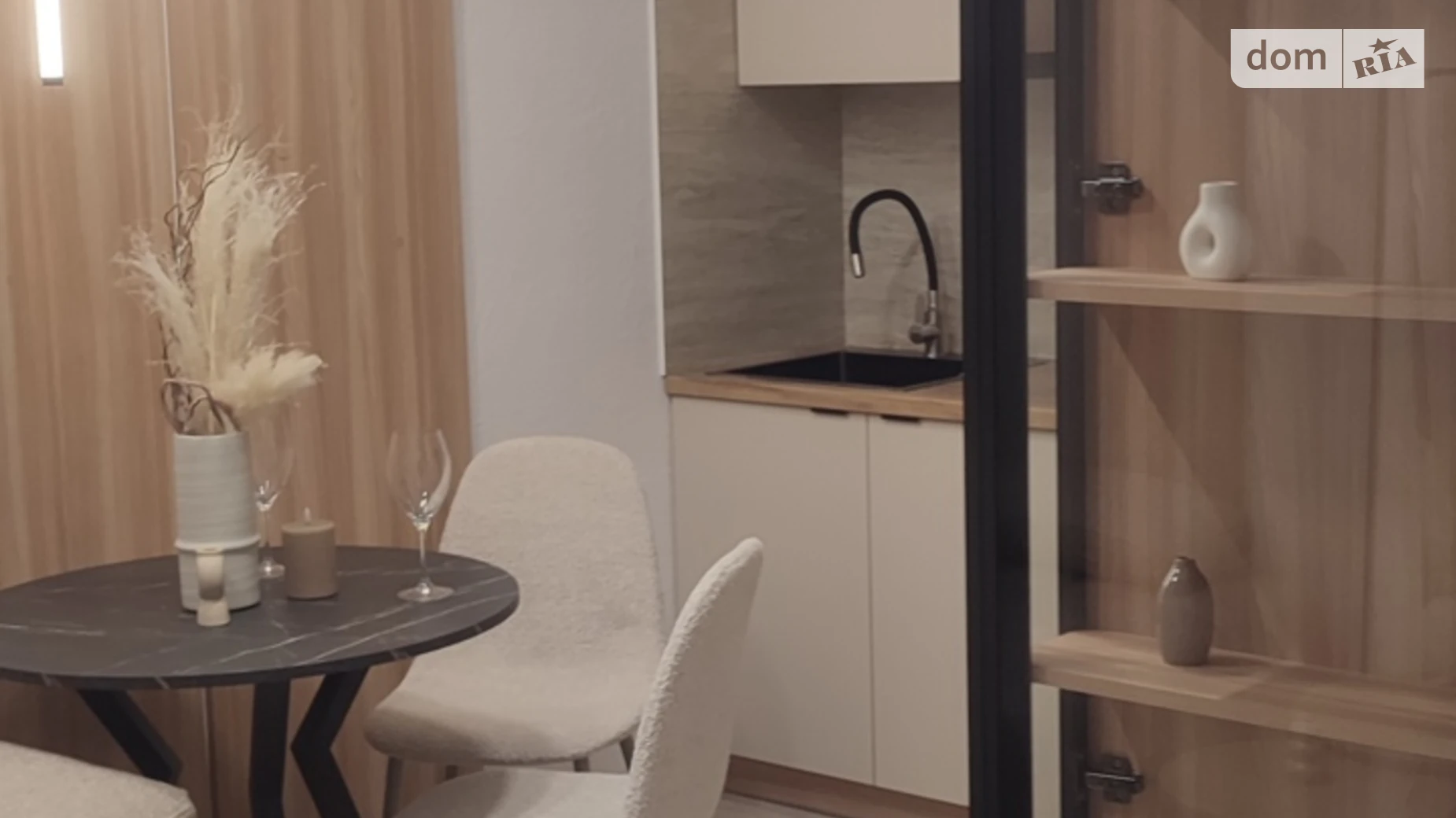 2-кімнатна квартира 55 кв. м у Тернополі, цена: 72800 $ - фото 2