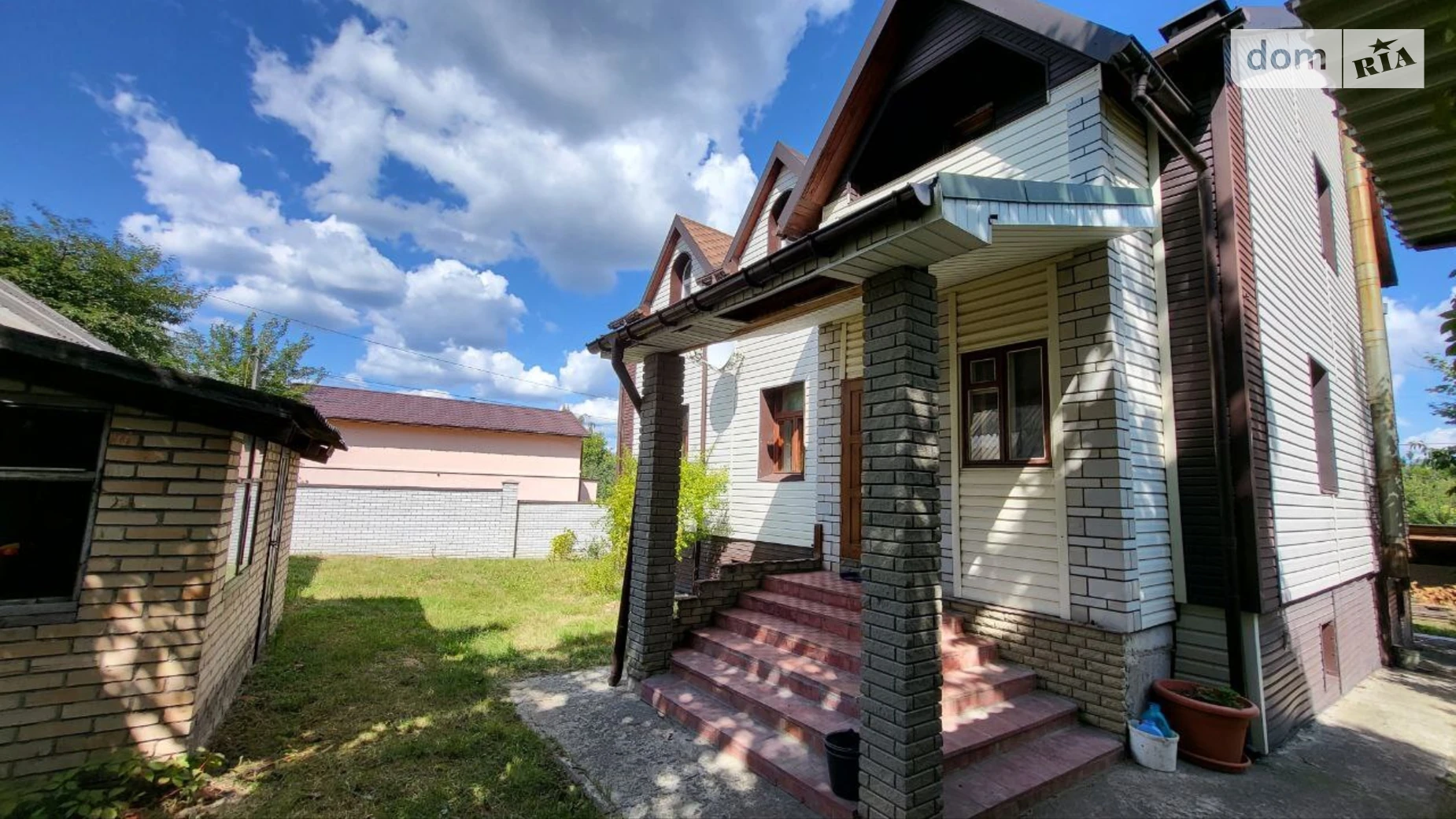 Продается дом на 2 этажа 256.7 кв. м с садом, цена: 160000 $ - фото 4