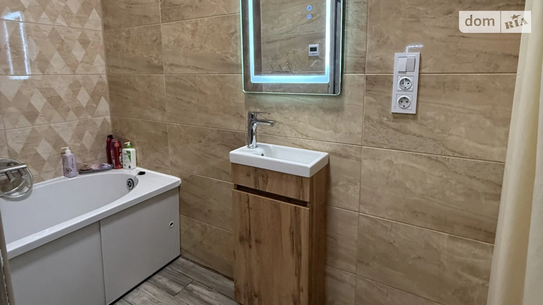 Продается одноэтажный дом 138 кв. м с мебелью, цена: 130000 $ - фото 2