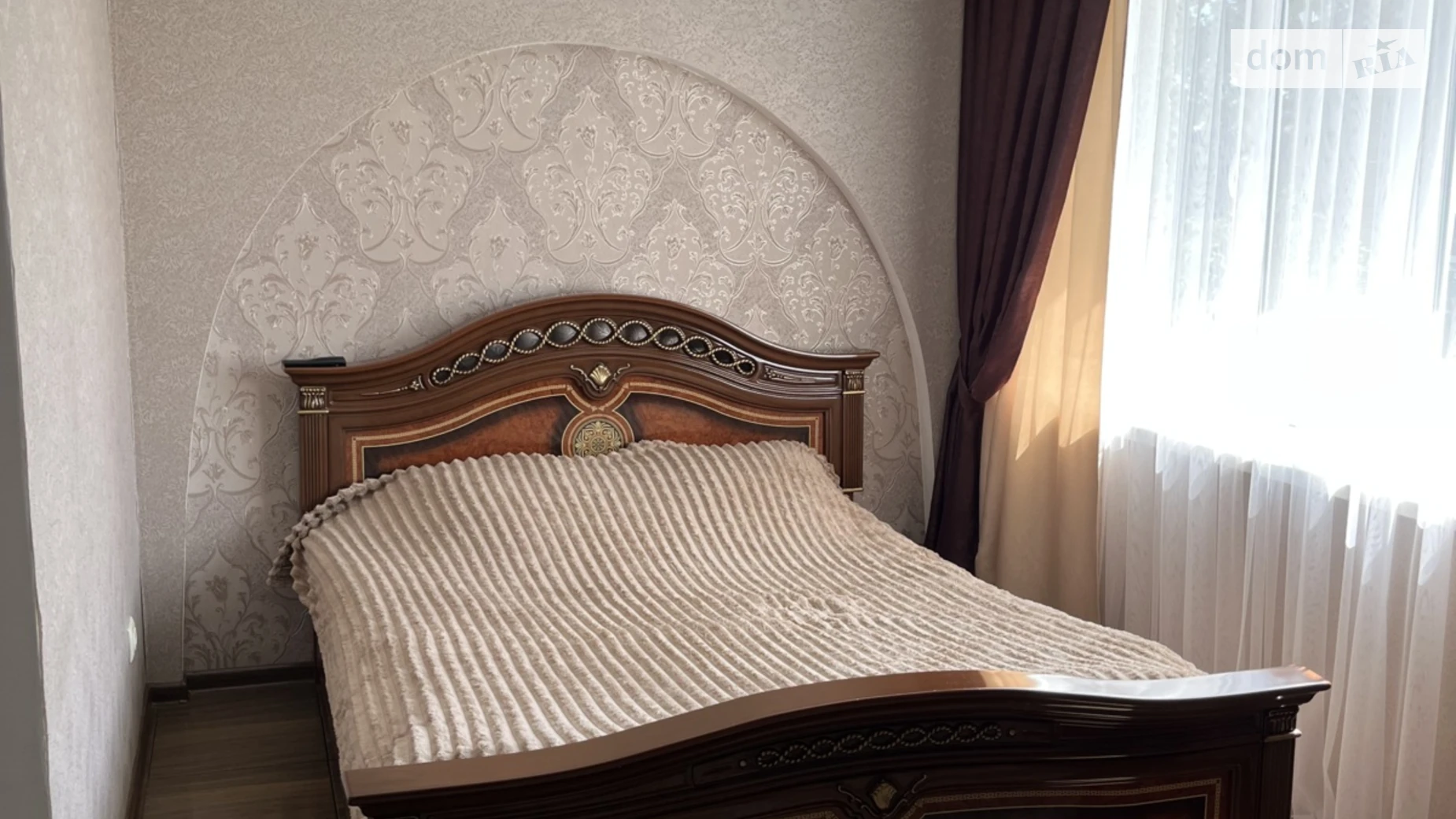 Продается 4-комнатная квартира 74 кв. м в Теплике, ул. Агрономическая - фото 2