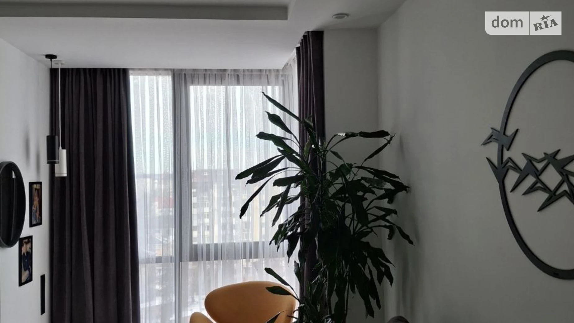 Продается 1-комнатная квартира 43 кв. м в Ивано-Франковске, ул. Ленкавского, 34 - фото 3