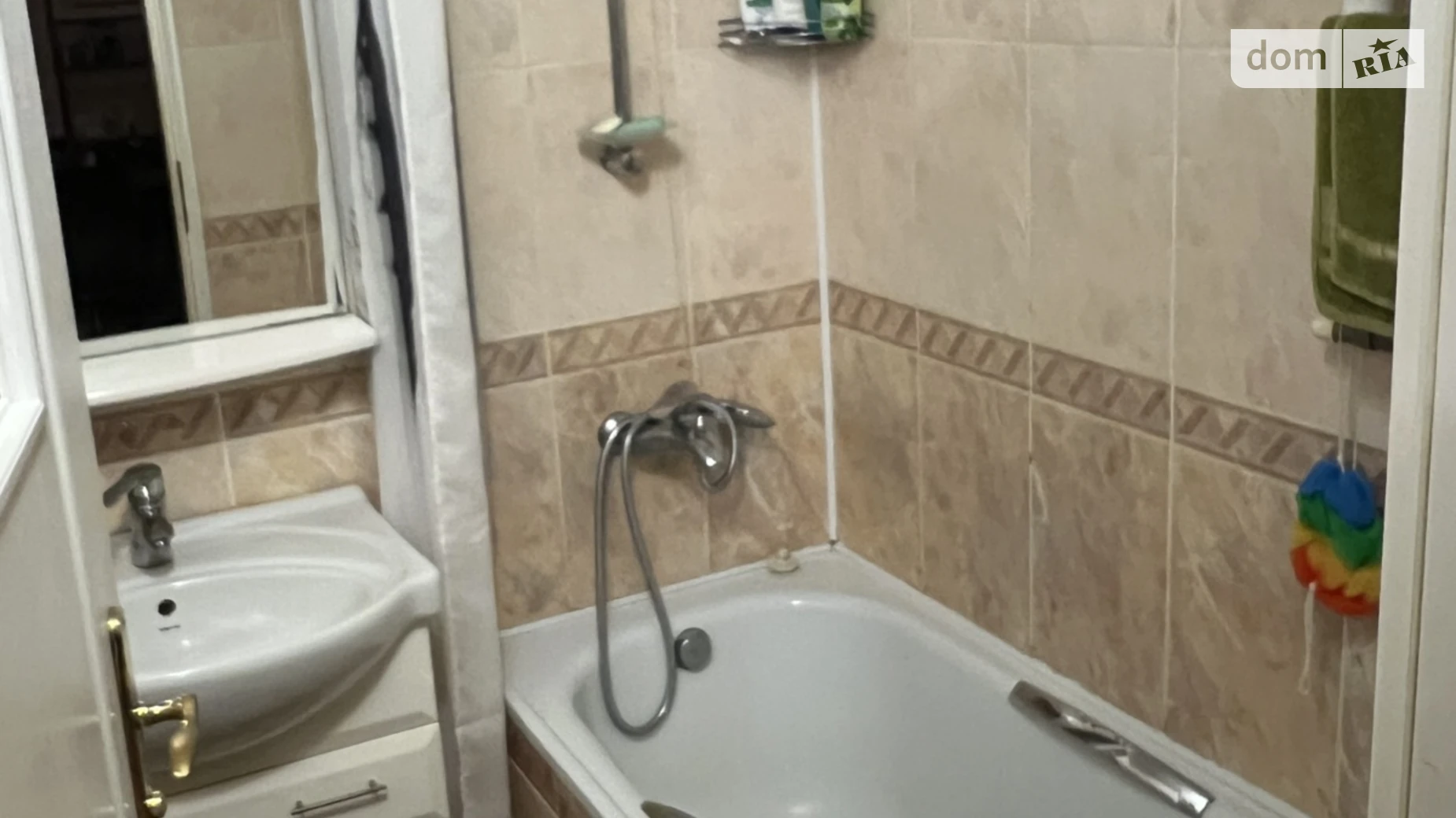 Продается 3-комнатная квартира 62 кв. м в Черткове, ул. Коновальца, 4 - фото 3