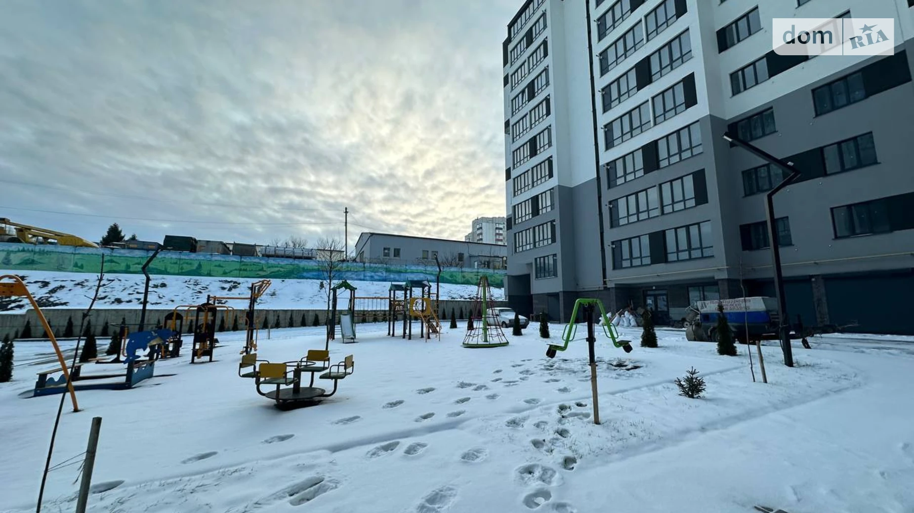 Продается 2-комнатная квартира 69 кв. м в Хмельницком, ул. Озерная, 14/1 - фото 4