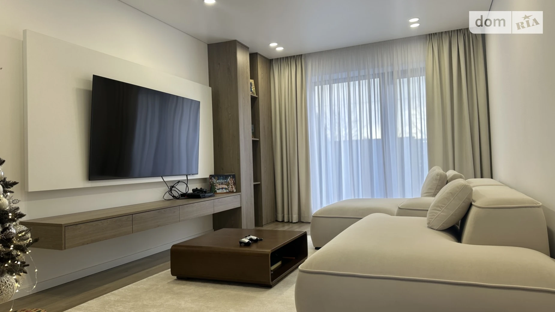 Продается дом на 2 этажа 160 кв. м с подвалом, цена: 120000 € - фото 3