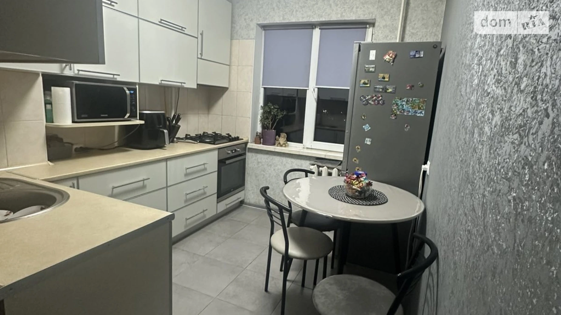 Продається 2-кімнатна квартира 48.9 кв. м у Рівному - фото 2