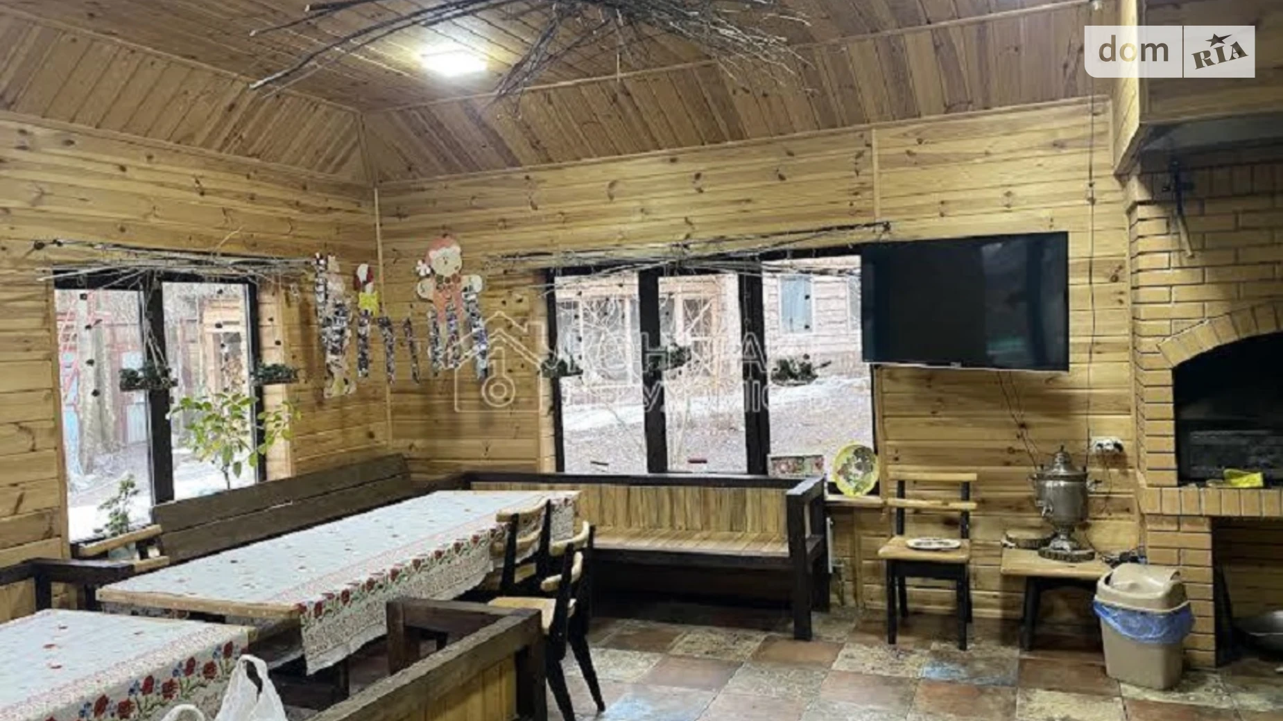 Продается дом на 2 этажа 350 кв. м с бассейном, цена: 120000 $ - фото 5